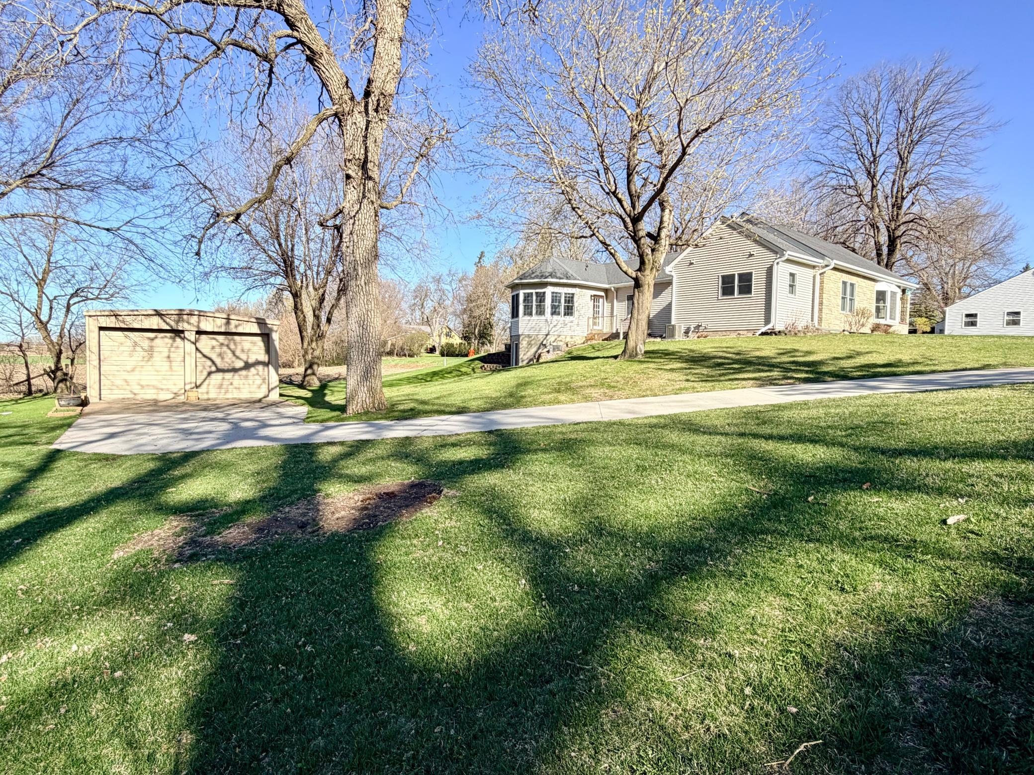 Homes for sale in Worthington, MN | 622 Woodcrest Ave, Worthington, MN 56187 | MLS# 6806739