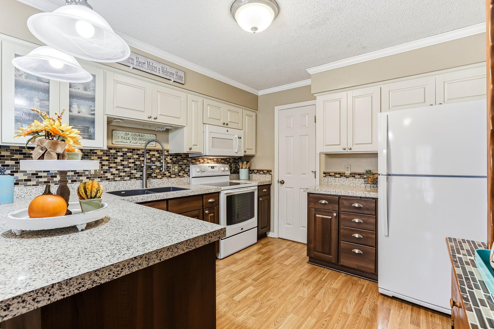 Homes for sale in White Bear Lake, MN | 1807 1/2 County Road E East #34, White Bear Lake, MN 55110 | MLS# 6808308