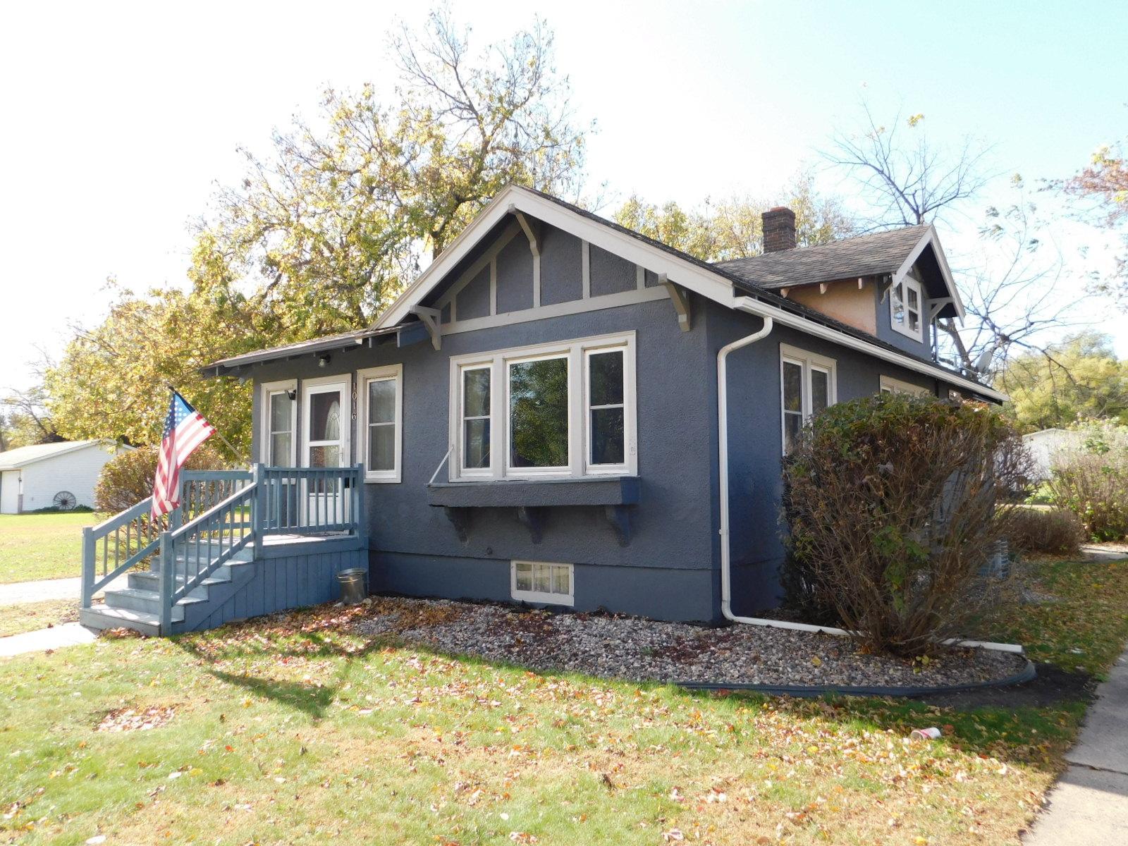 Homes for sale in Granite Falls, MN | 1016 Granite St, Granite Falls, MN 56241 | MLS# 6808310