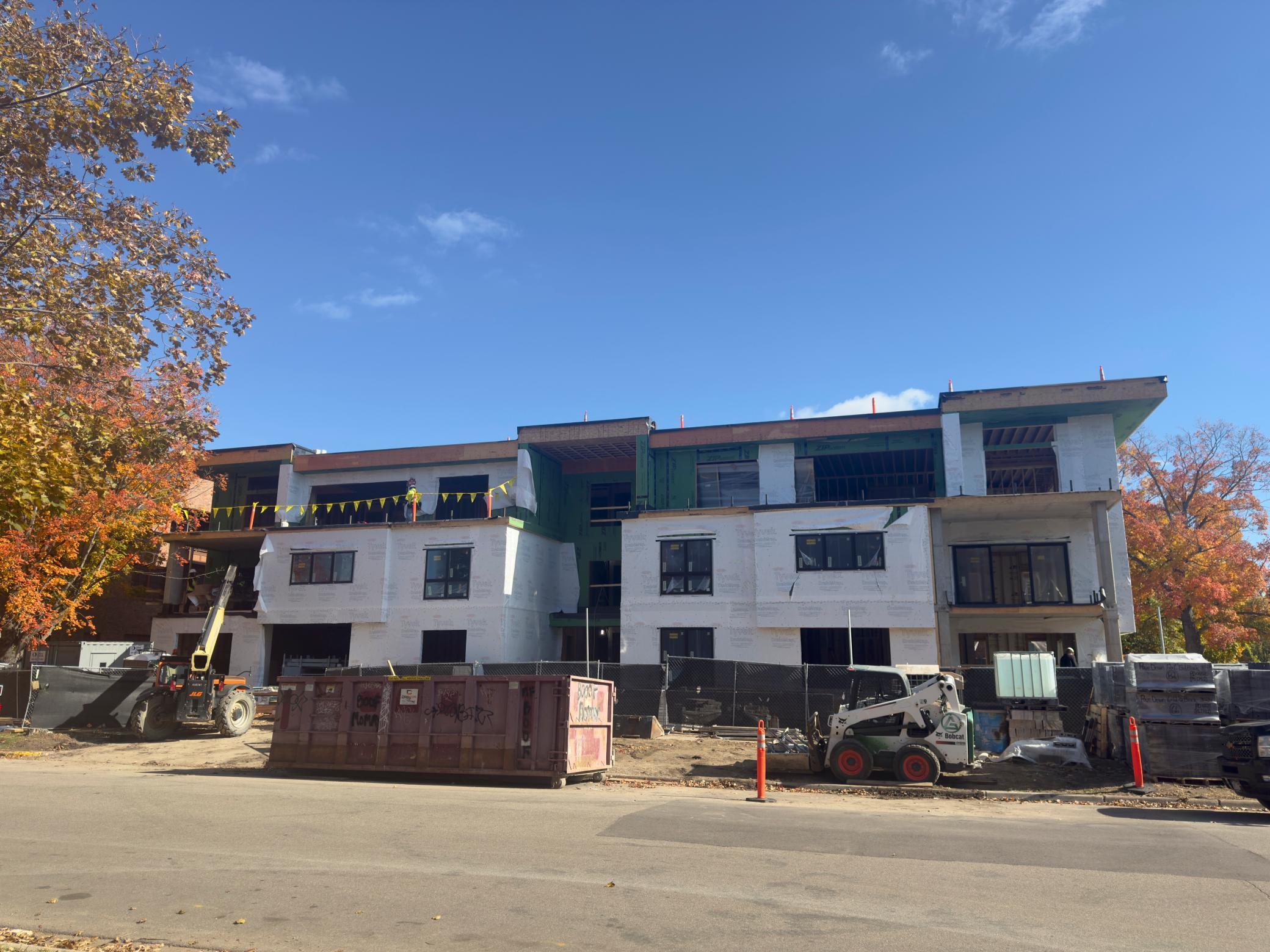 Homes for sale in Wayzata, MN | 150 Broadway Ave S #2A, Wayzata, MN 55391 | MLS# 6808588