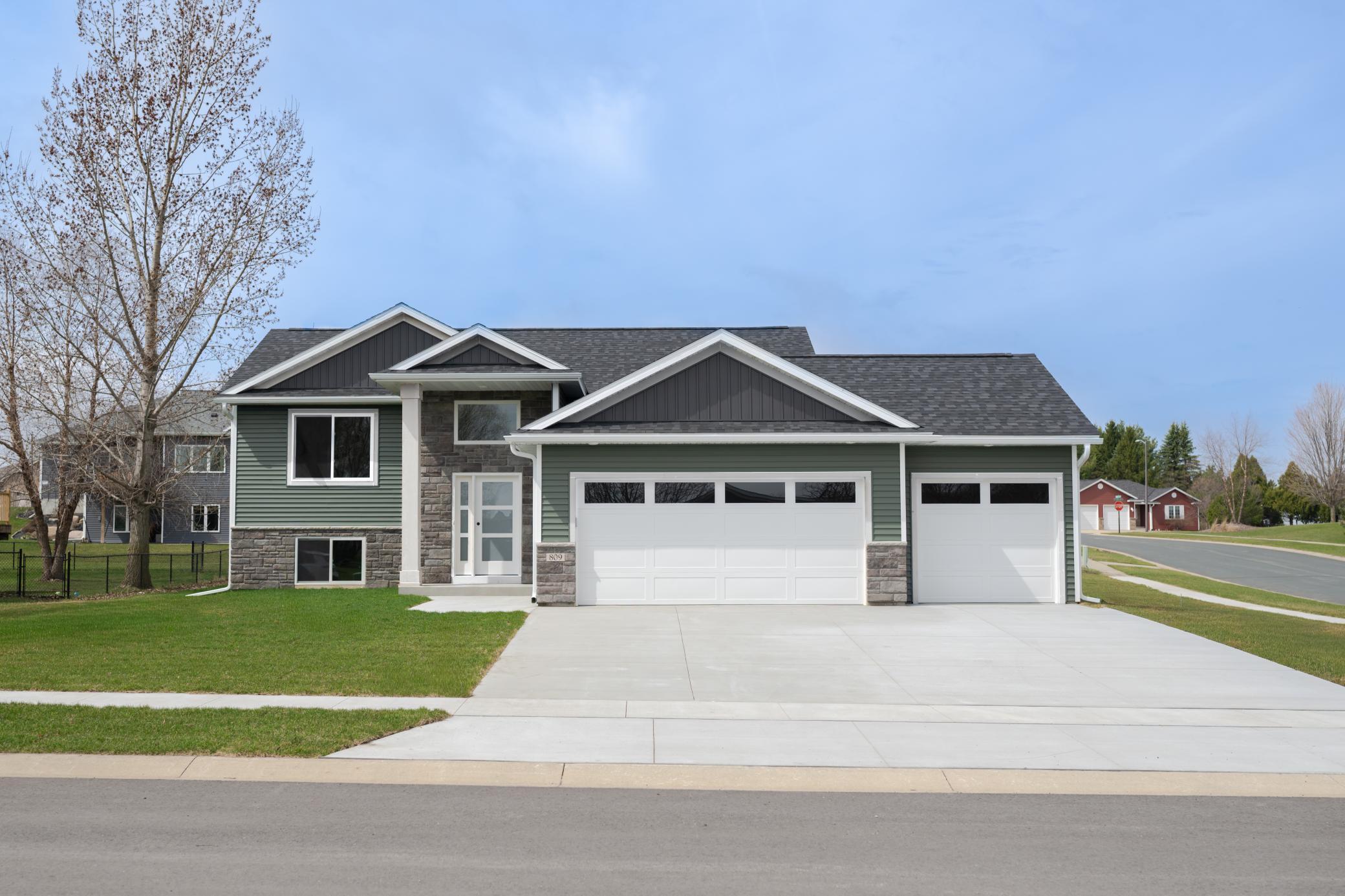 Homes for sale in Dodge Center, MN | 809 5th Avenue Nw, Dodge Center, MN 55927 | MLS# 6808788