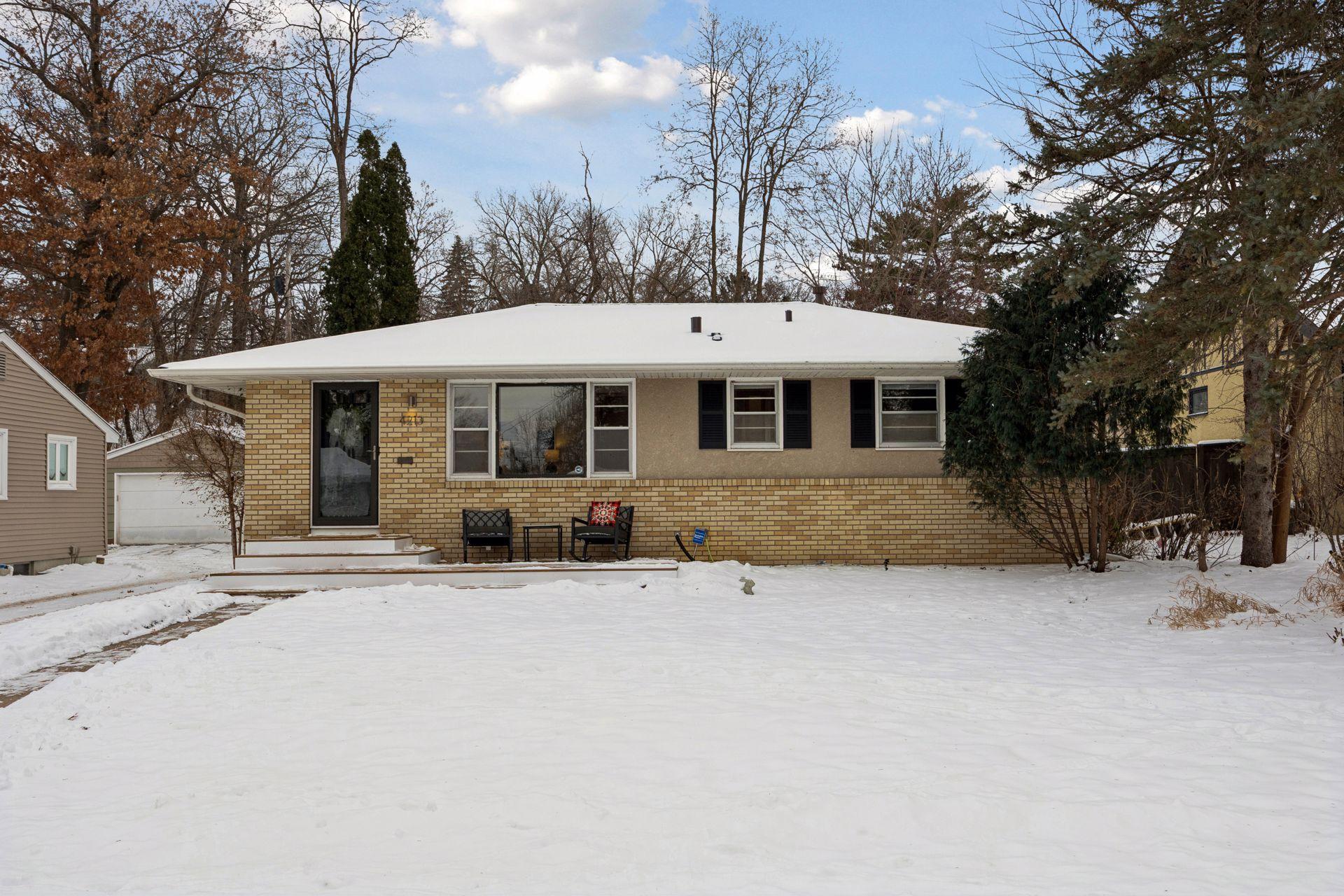 Homes for sale in Golden Valley, MN | 4213 Woodstock Ave, Golden Valley, MN 55422 | MLS# 6808789