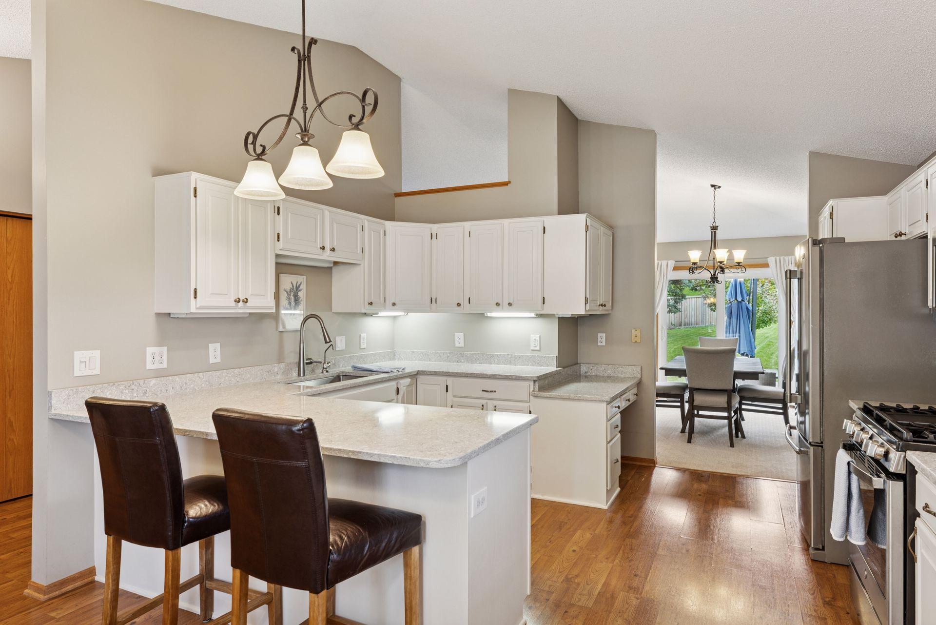 Homes for sale in Woodbury, MN | 1102 Fallbrook Ln, Woodbury, MN 55125 | MLS# 6809081