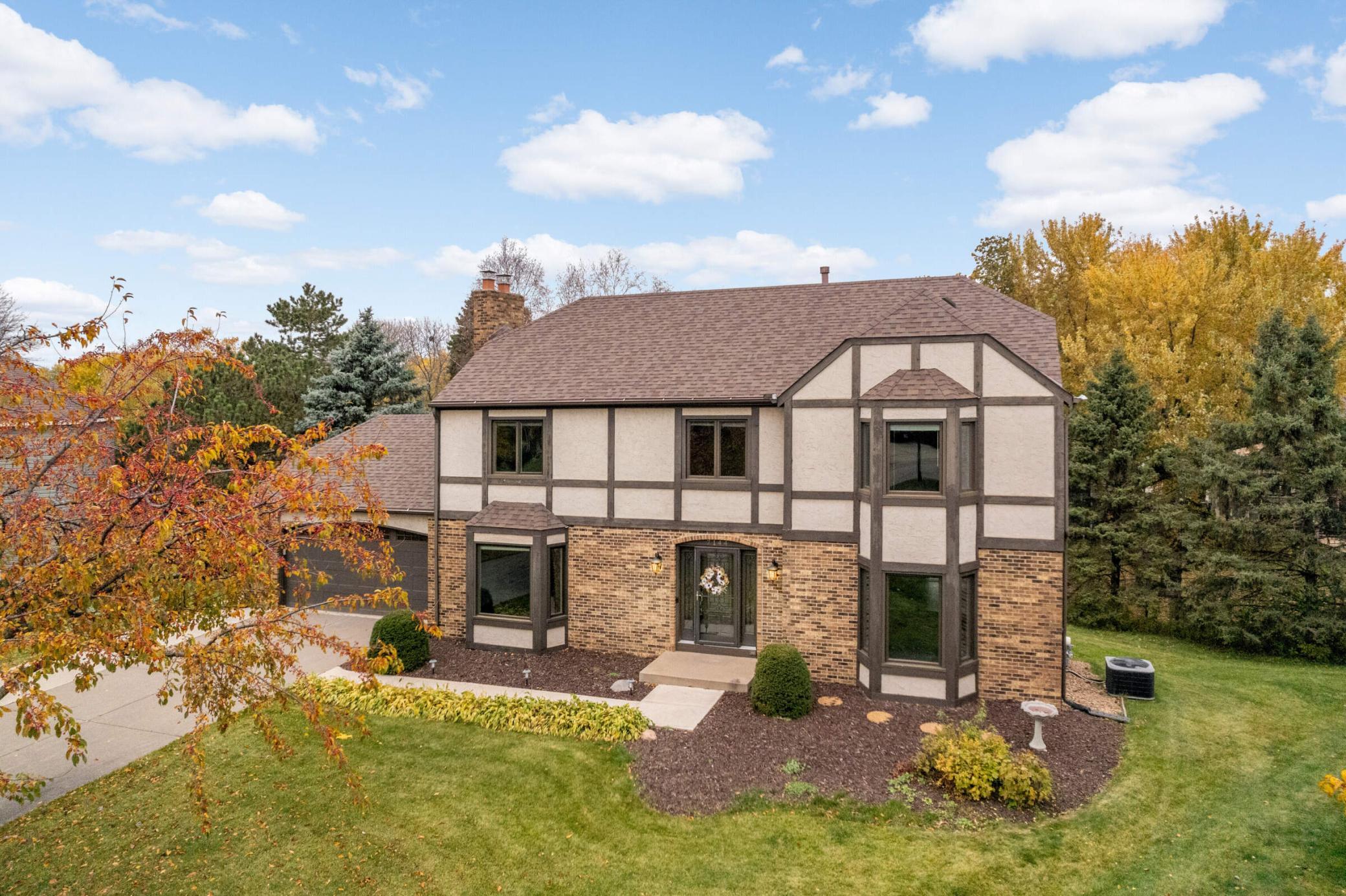 Homes for sale in Woodbury, MN | 7144 Sherwood Rd, Woodbury, MN 55125 | MLS# 6809175