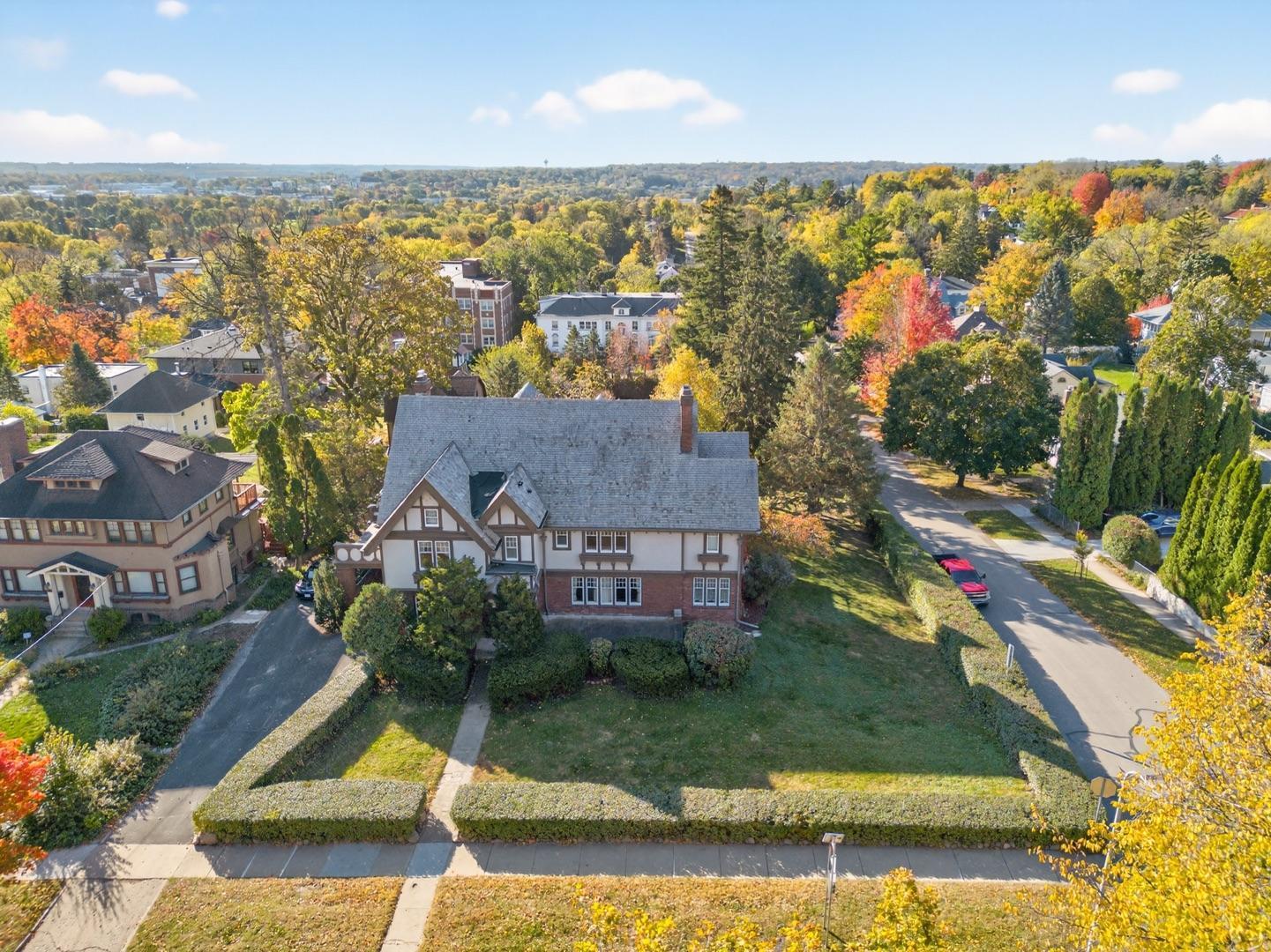 Homes for sale in Rochester, MN | 724 4th St Sw, Rochester, MN 55902 | MLS# 6809425