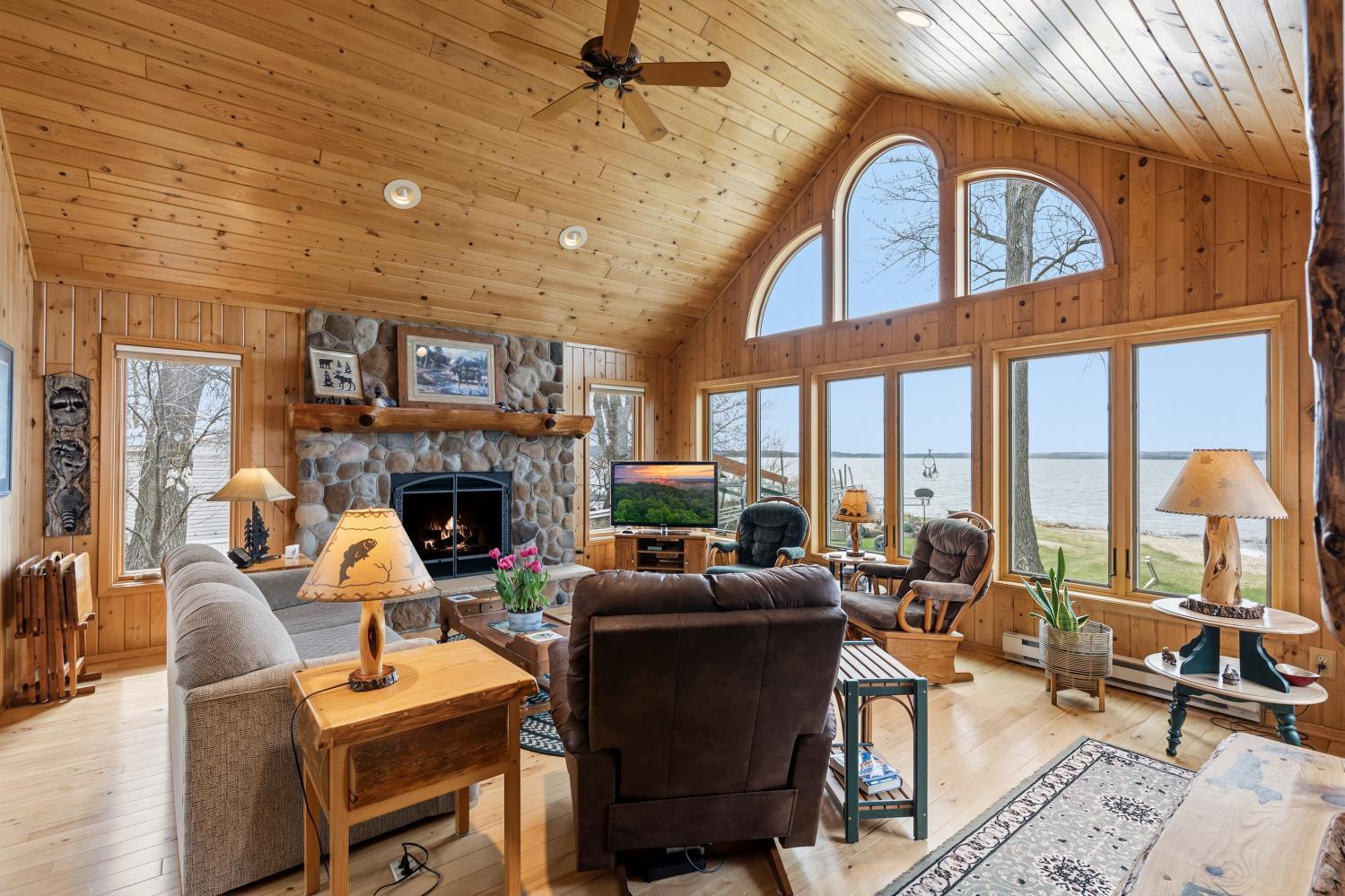 Homes for sale in Cass Lake, MN | 10301 Mounds Point Dr Nw, Cass Lake, MN 56633 | MLS# 6809736