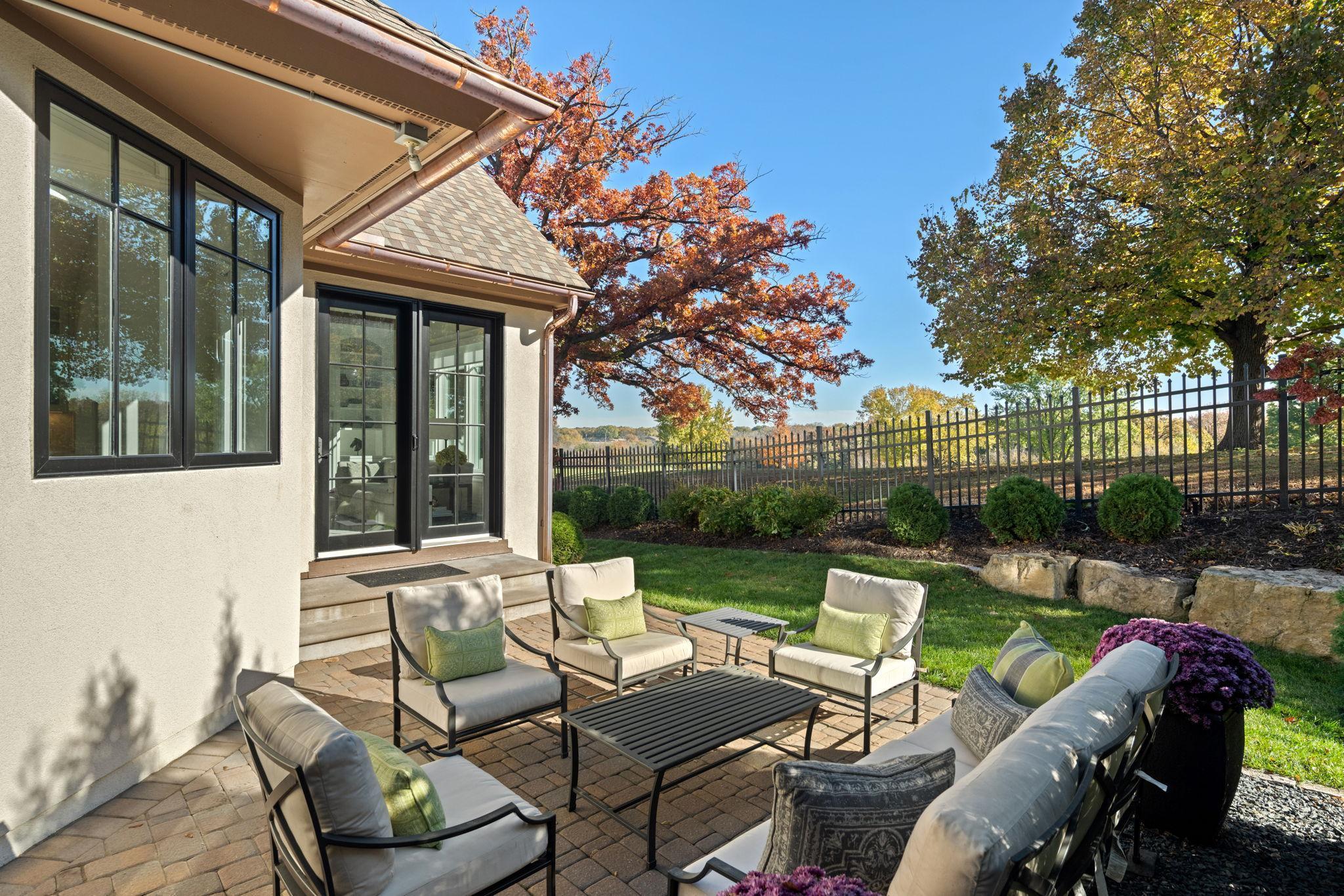 Homes for sale in Golden Valley, MN | 1620 Carriage Path, Golden Valley, MN 55422 | MLS# 6810589