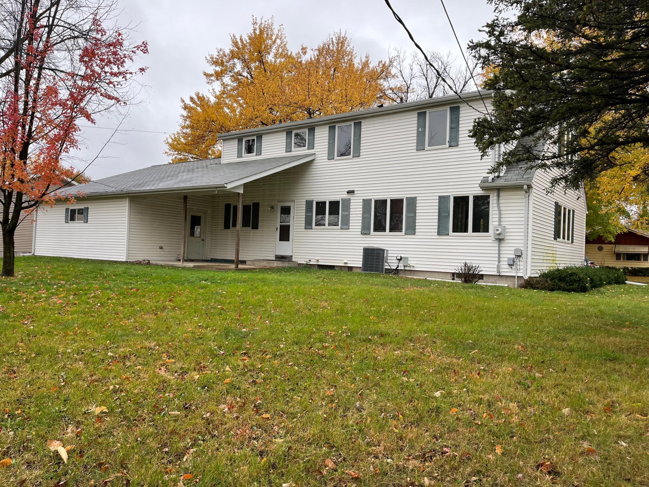 Homes for sale in Tracy, MN | 124 2Nd St E, Tracy, MN 56175 | MLS# 6810638