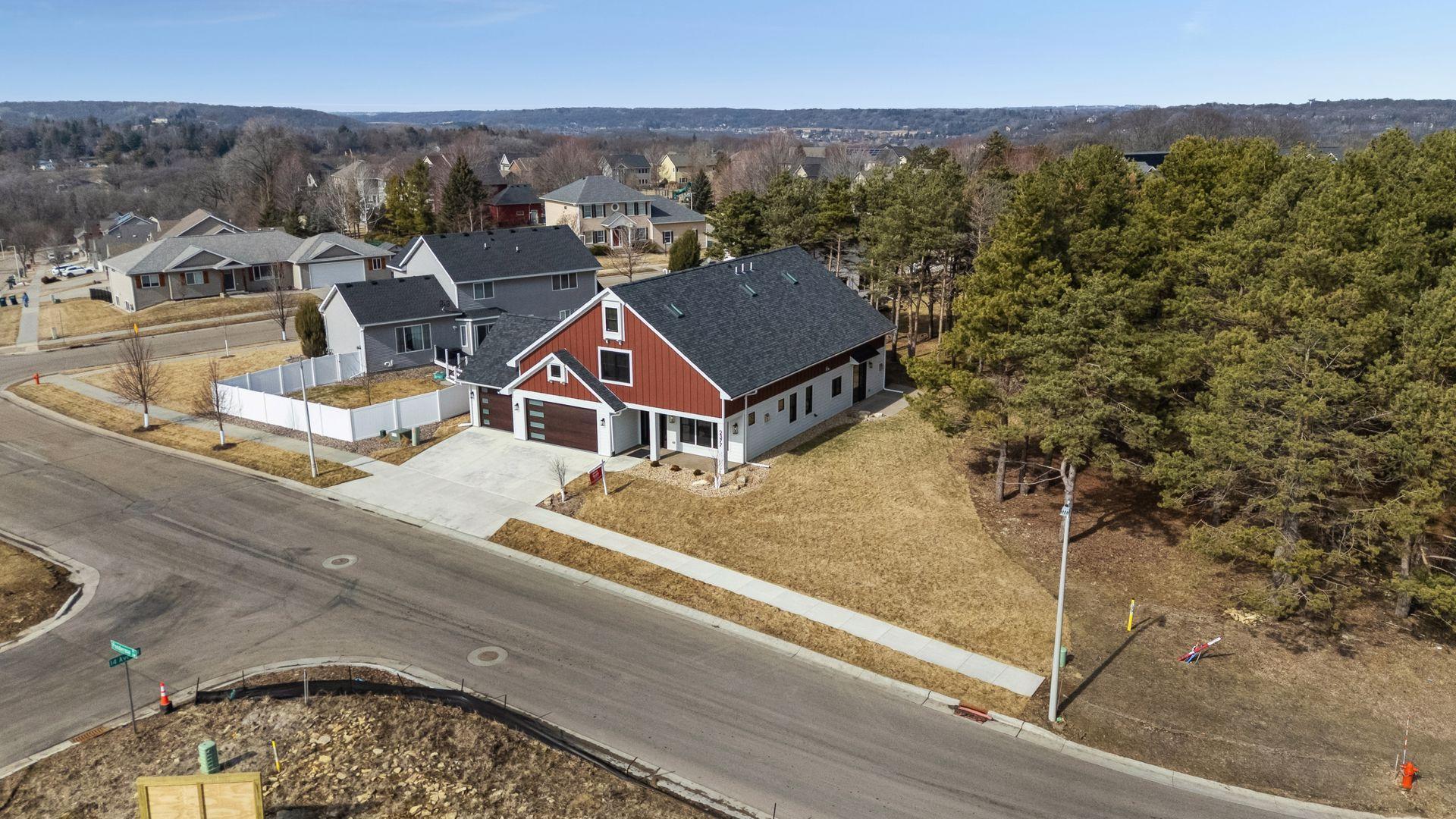 Homes for sale in Rochester, MN | 2377 Ponderosa Pl Sw, Rochester, MN 55902 | MLS# 6810985