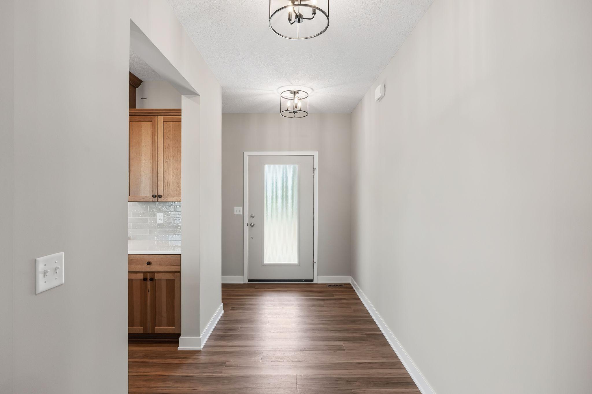 3rd image of 17925 Hidden Creek Trl, Lakeville, MN 55044 | MLS# 6811105