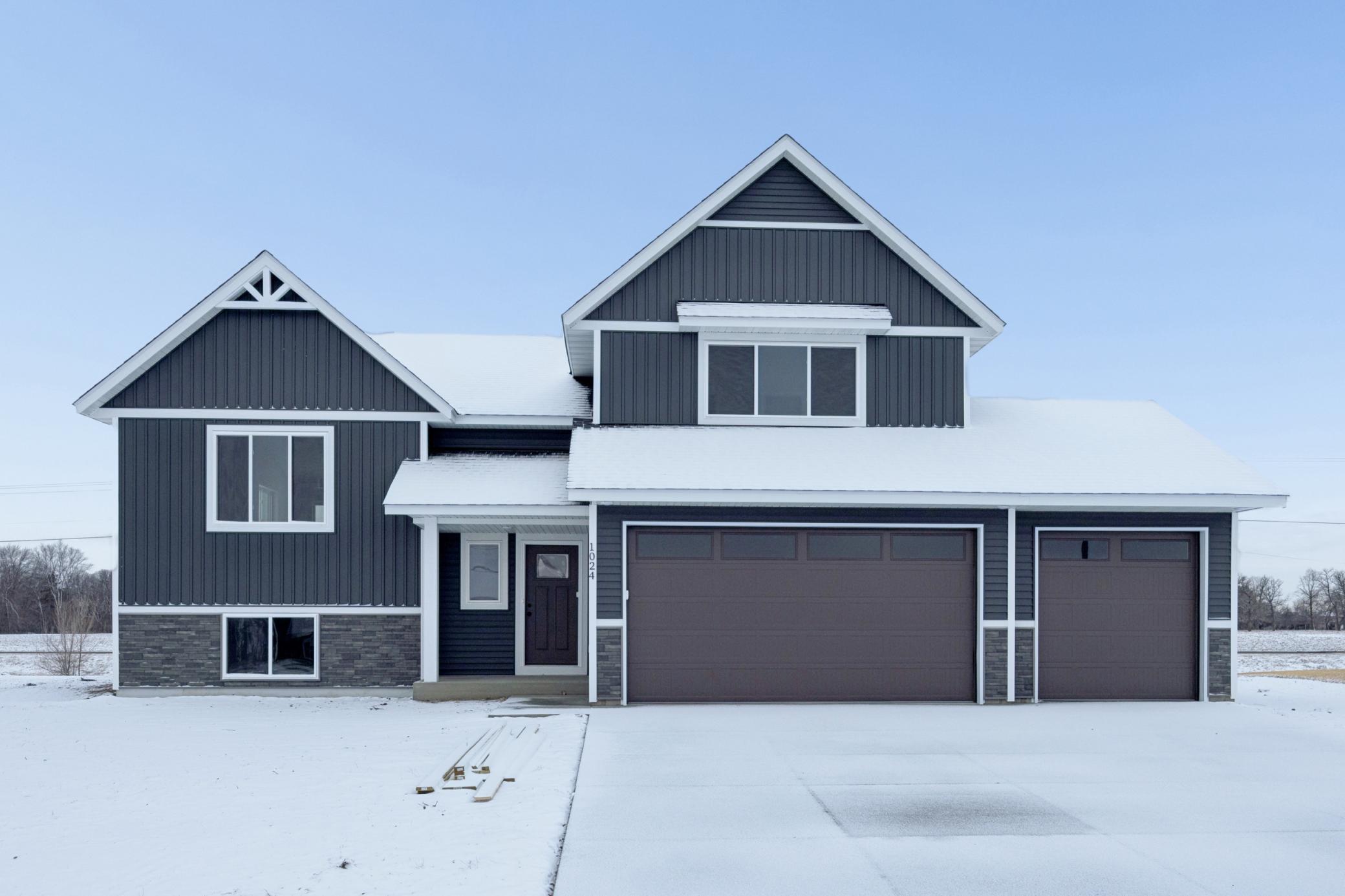 Homes for sale in Sartell, MN | 1024 26th St Loop, Sartell, MN 56377 | MLS# 6811115