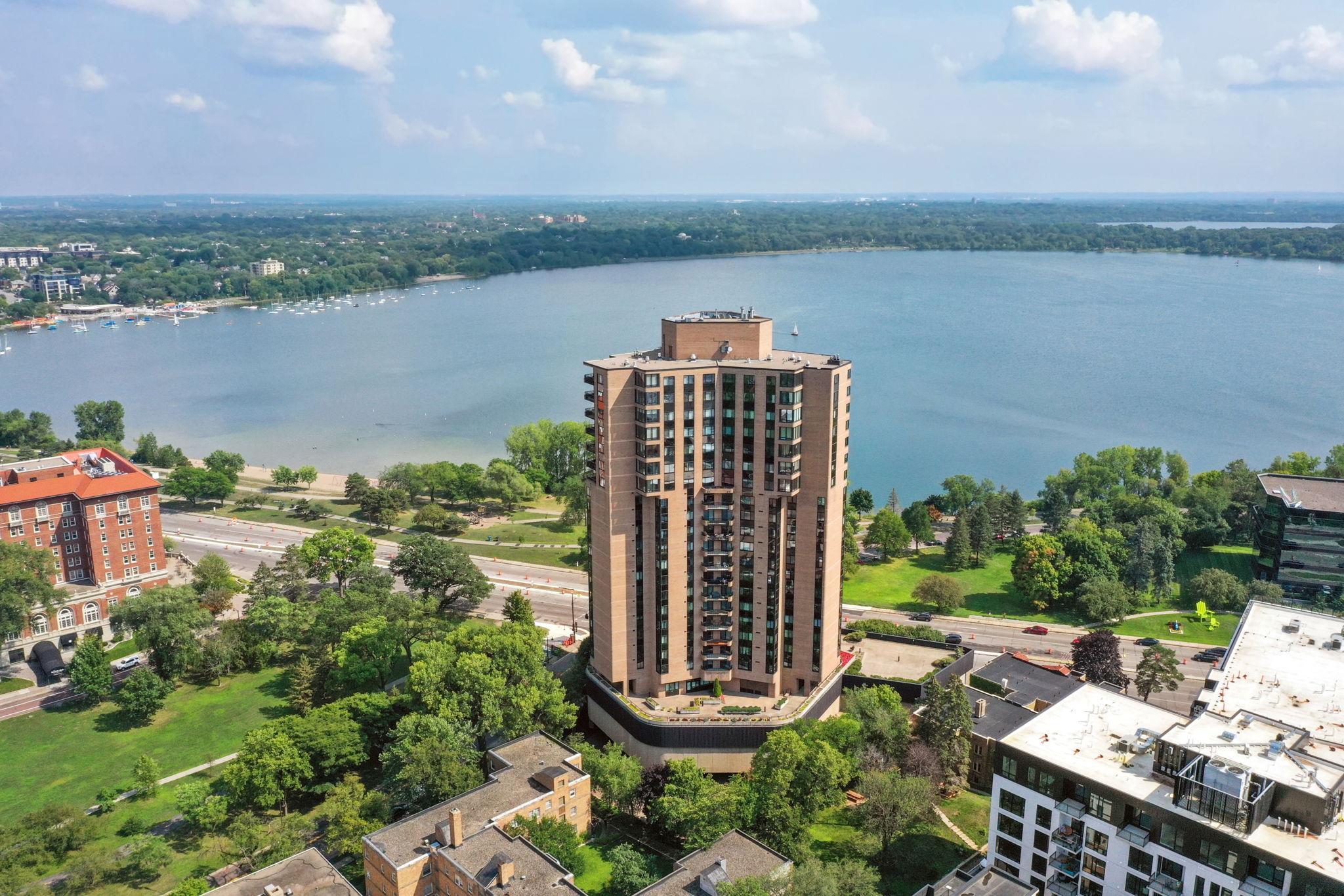 Homes for sale in Minneapolis, MN | 2950 Dean Pkwy #1705, Minneapolis, MN 55416 | MLS# 6811482