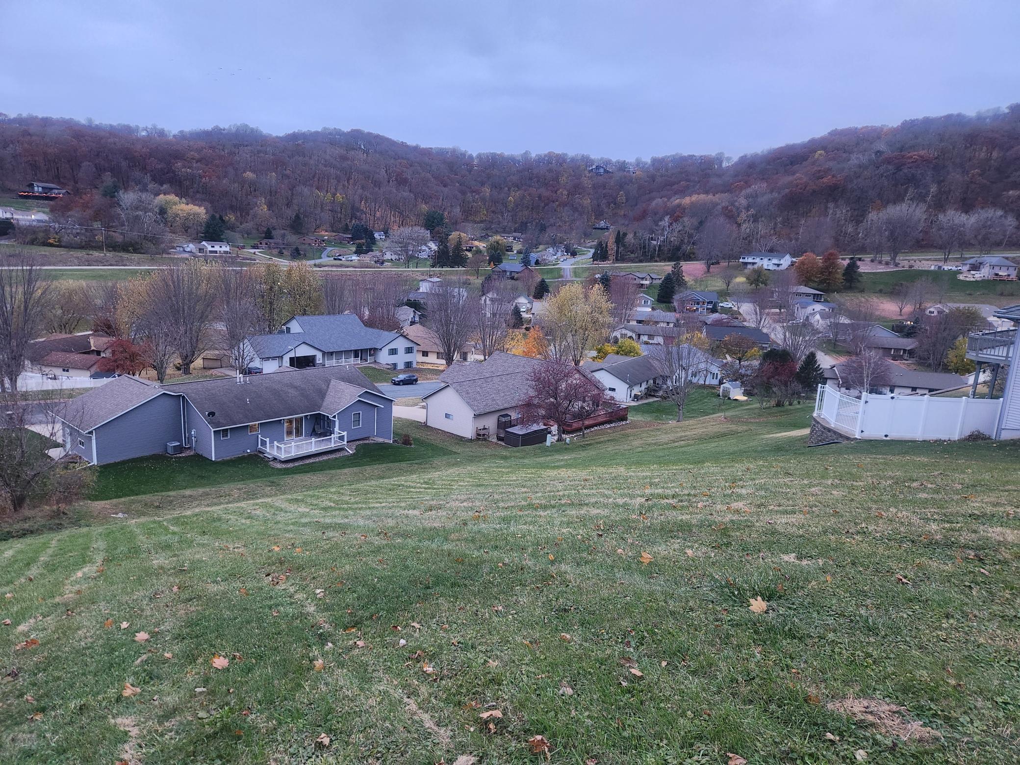 Homes for sale in La Crescent, MN | 225 Red Apple Dr, La Crescent, MN 55947 | MLS# 6811582