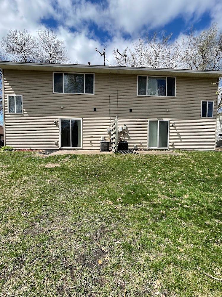 19th image of 11923 11931 Wintergreen St Nw, Minneapolis, MN 55448 | MLS# 6811877