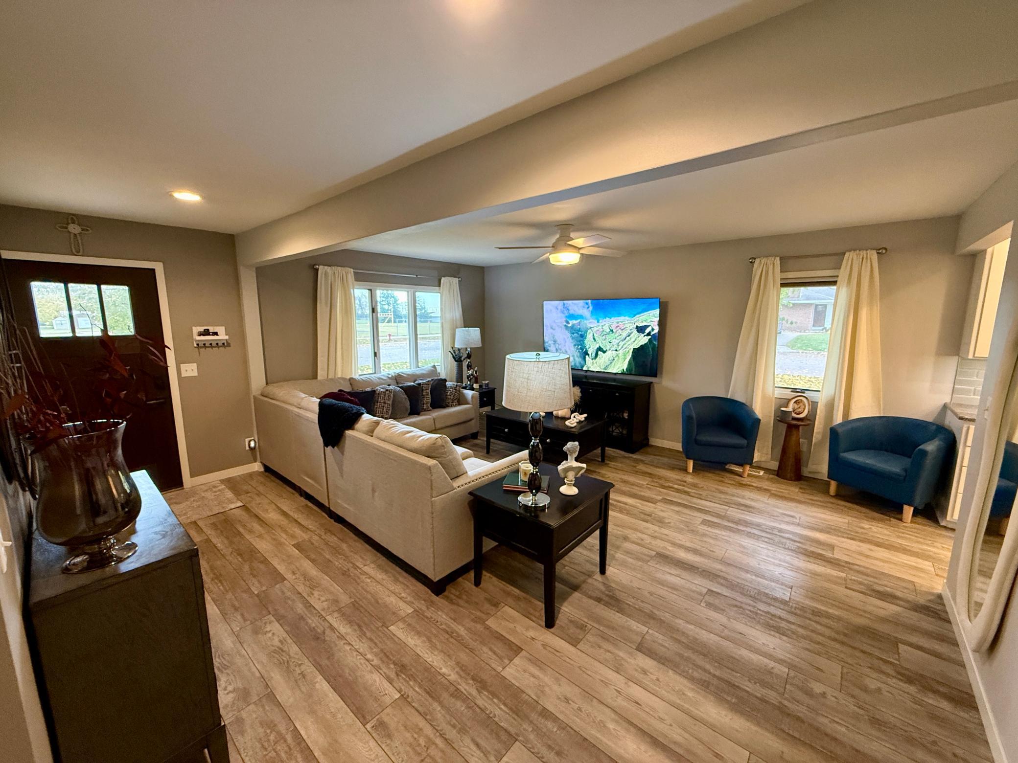 Homes for sale in Olivia, MN | 804 9Th St S, Olivia, MN 56277 | MLS# 6812407