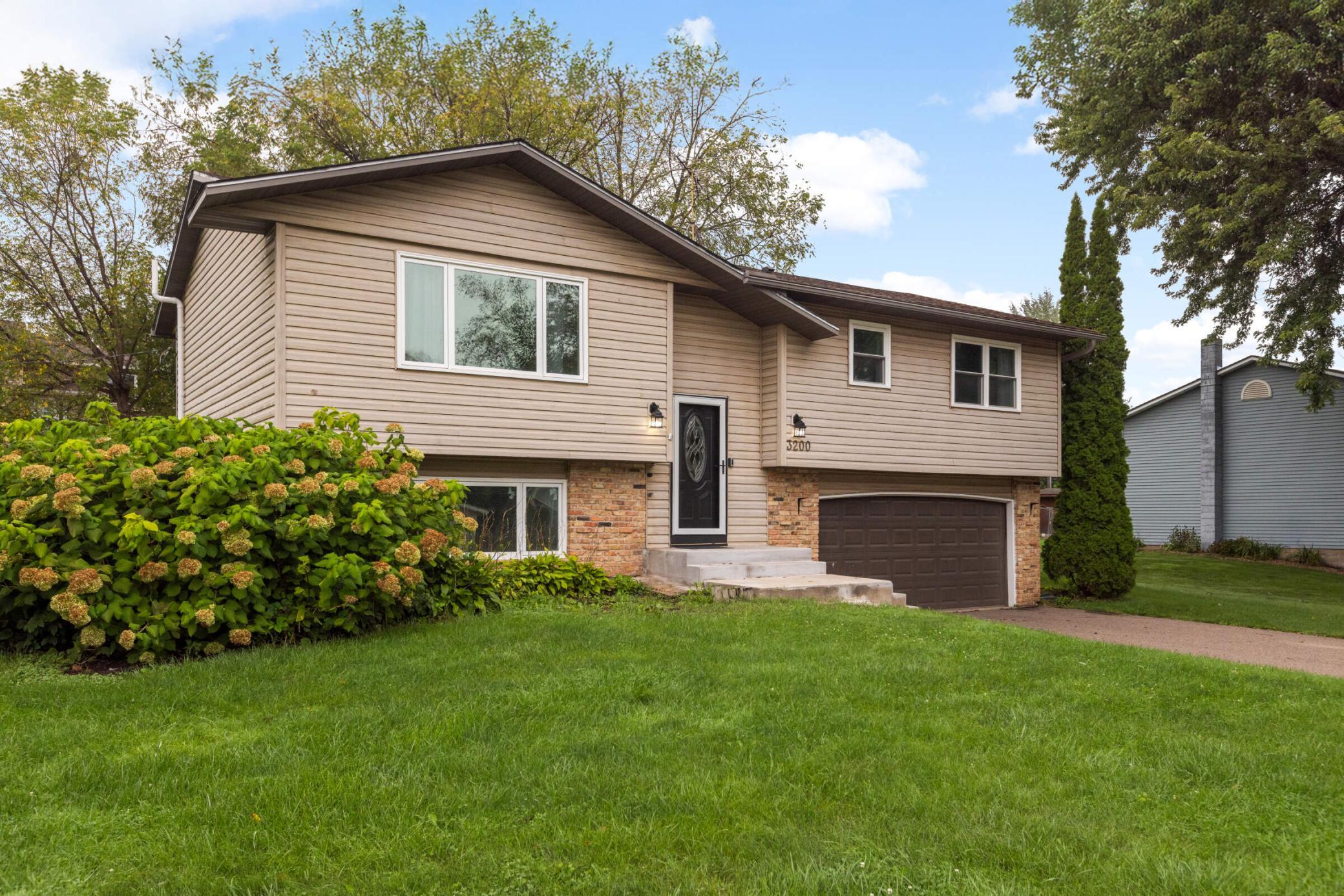 Homes for sale in Hastings, MN | 3200 Malcolm Ave, Hastings, MN 55033 | MLS# 6812576