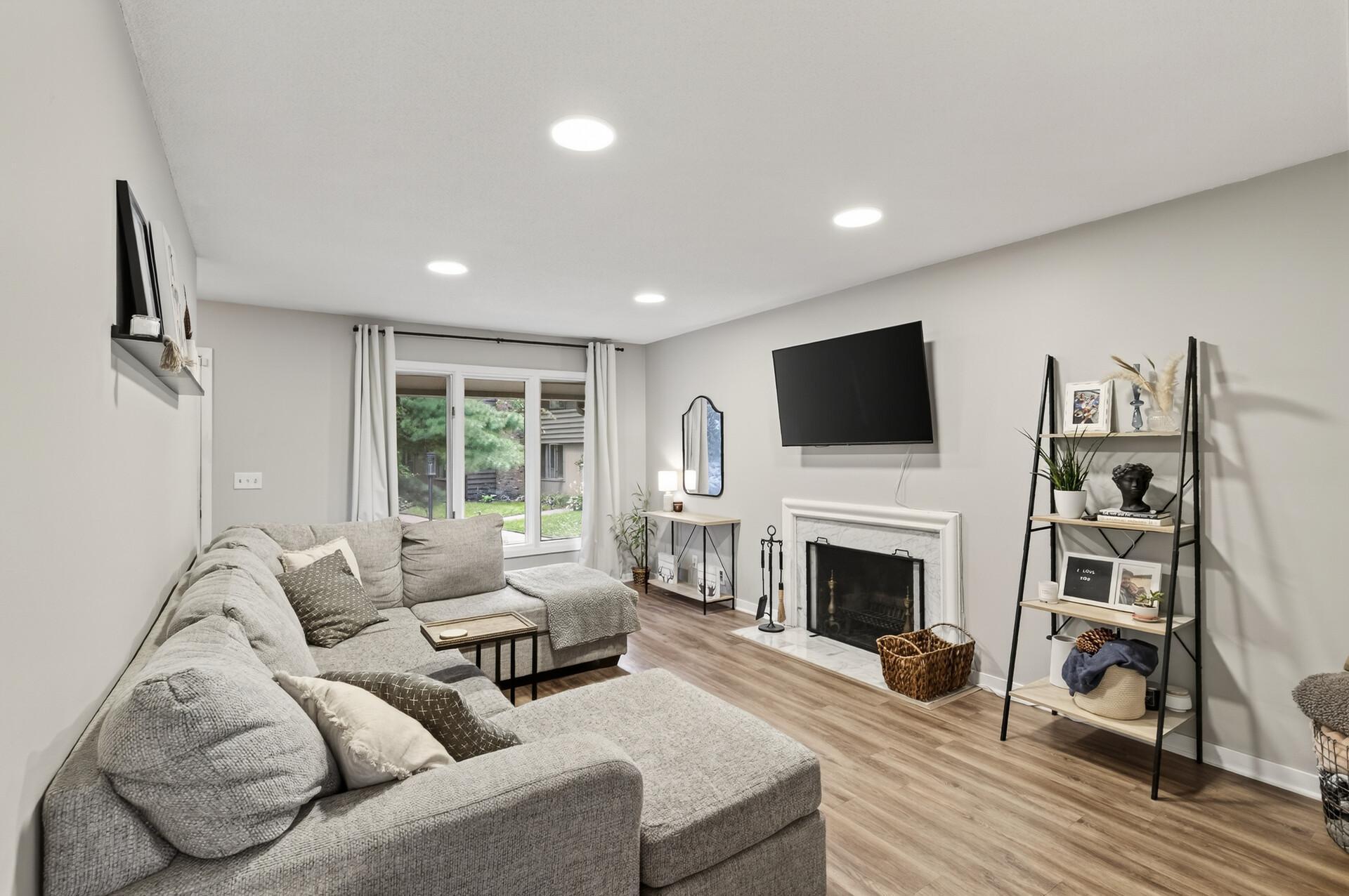 Homes for sale in Burnsville, MN | 44 Walden St, Burnsville, MN 55337 | MLS# 6812860