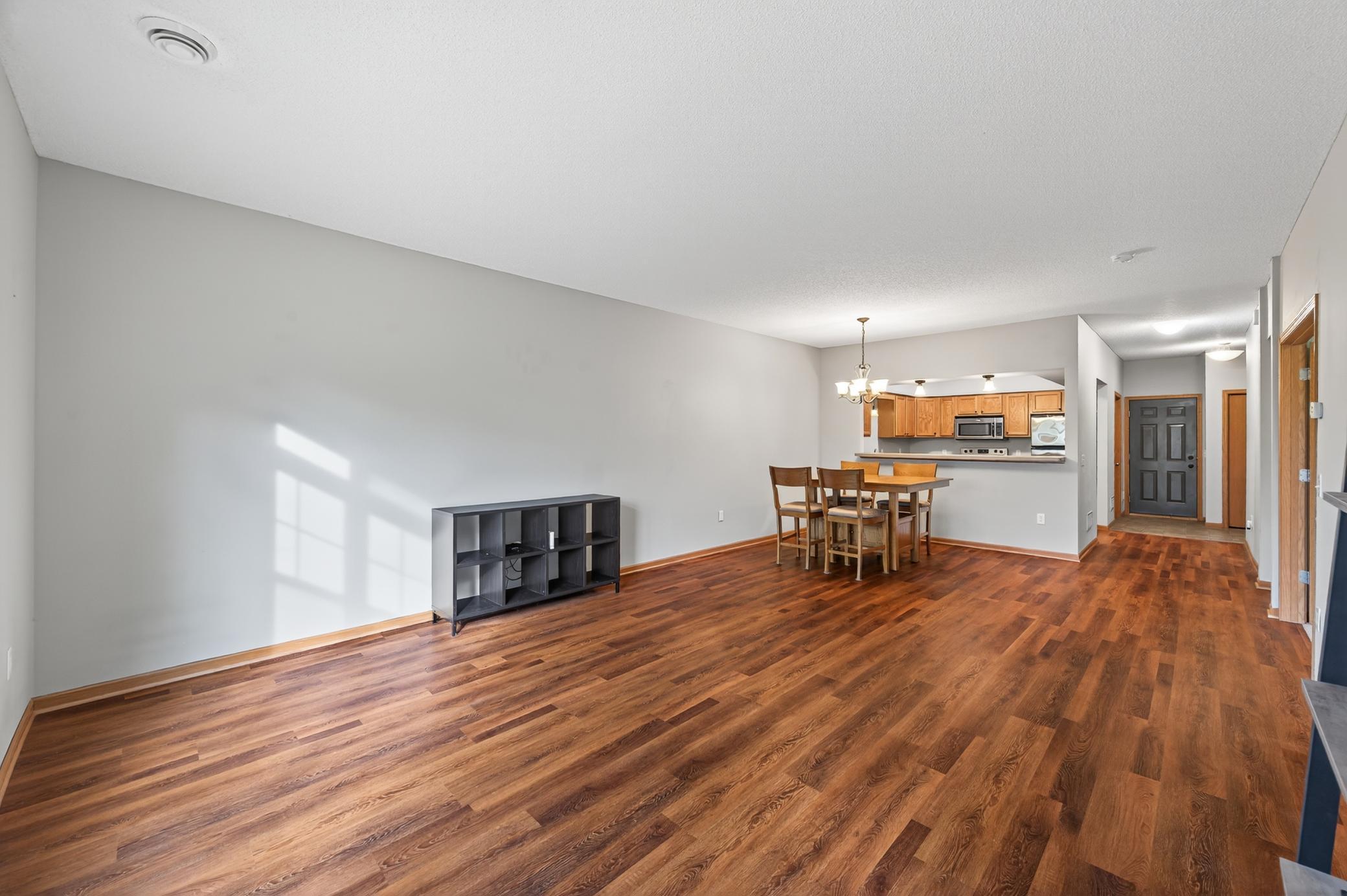 Homes for sale in Saint Paul, MN | 1099 Barclay St, Saint Paul, MN 55106 | MLS# 6814154