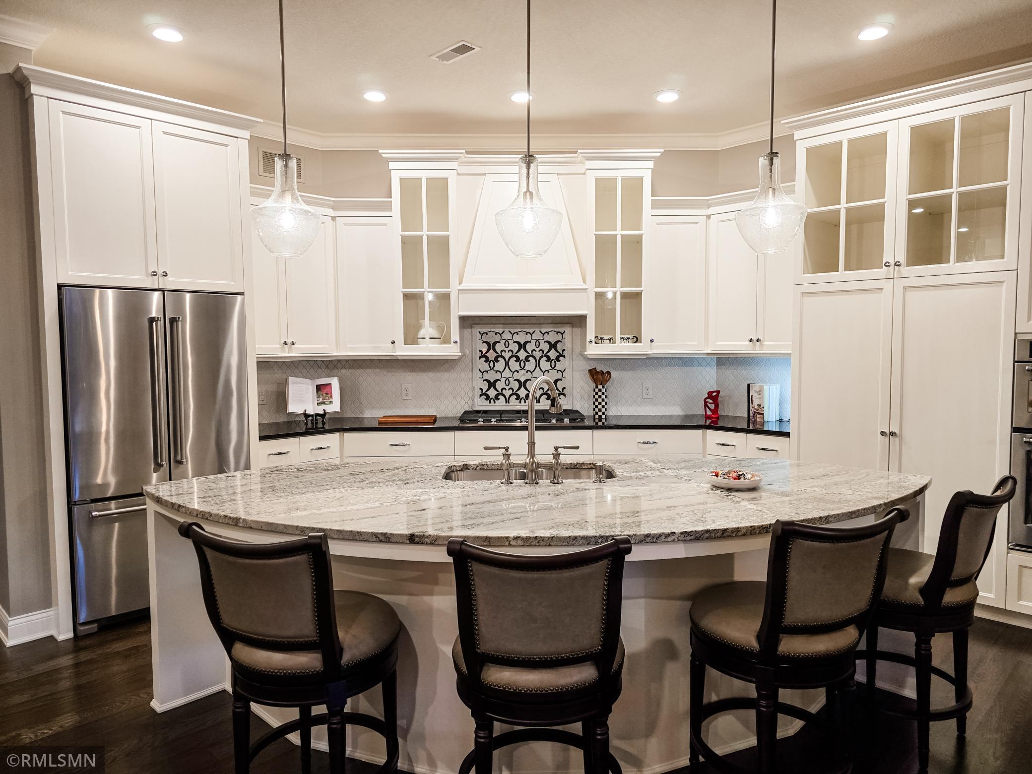 Homes for sale in Woodbury, MN | 5014 Dale Ridge Rd, Woodbury, MN 55129 | MLS# 6814319