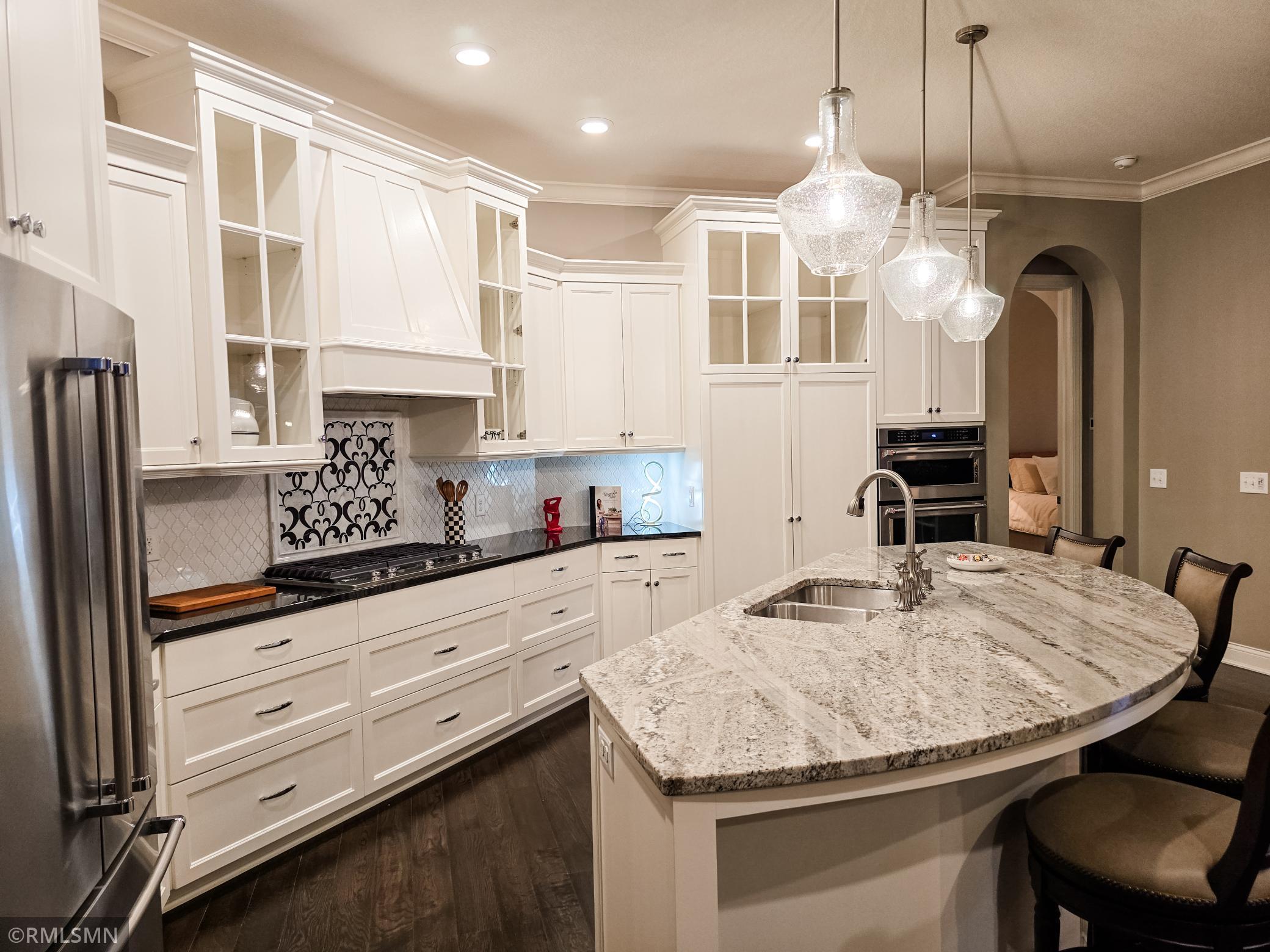 Homes for sale in Woodbury, MN | 5014 Dale Ridge Rd, Woodbury, MN 55129 | MLS# 6814319