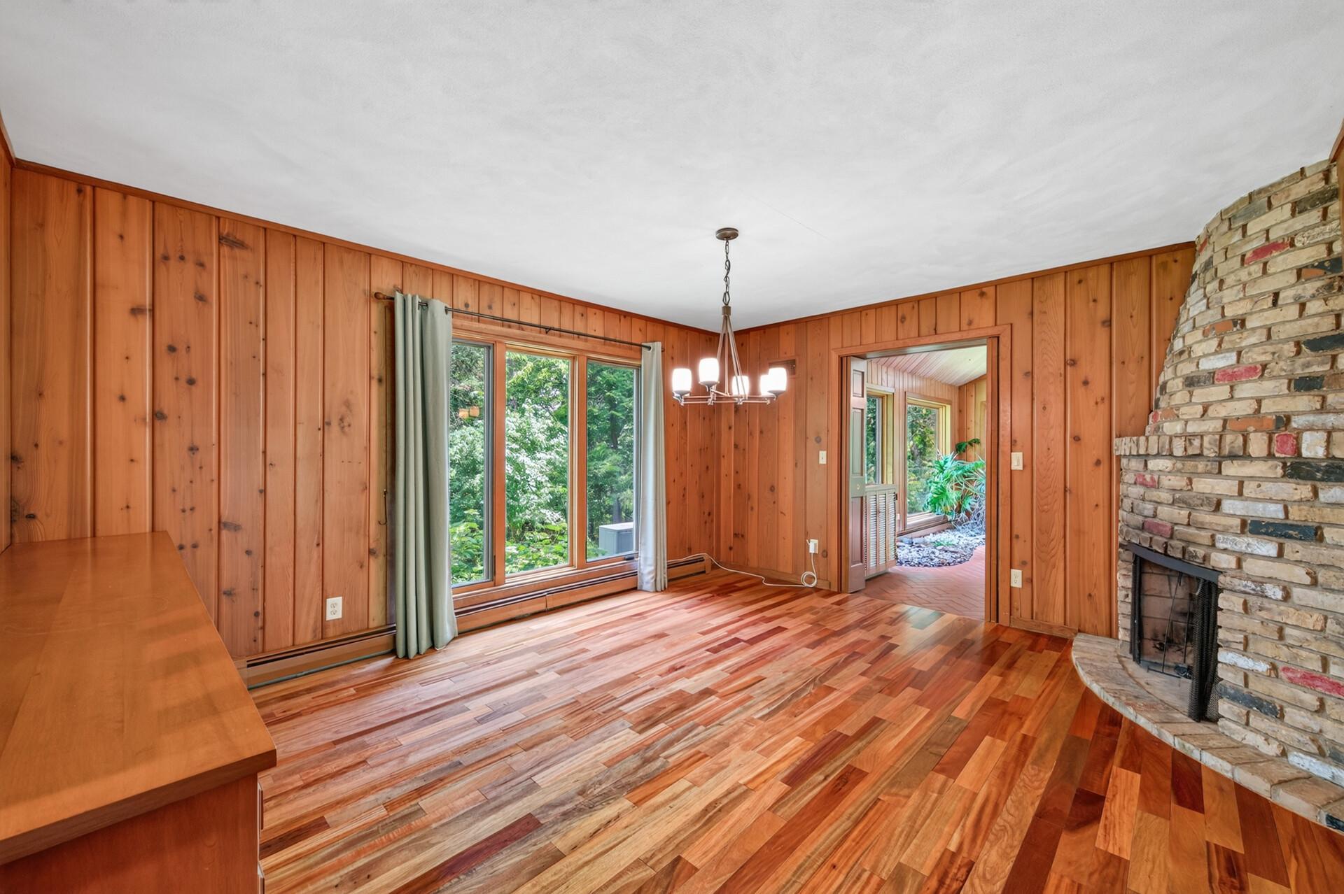 5th image of 22 Eagle Ridge Rd, Saint Paul, MN 55127 | MLS# 6814717