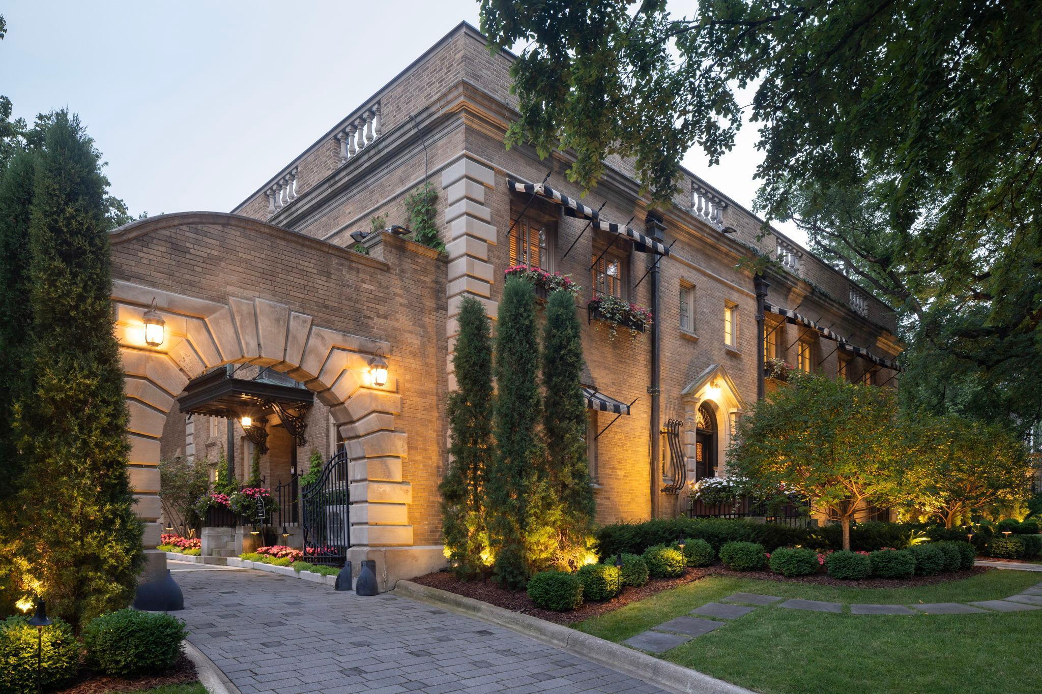 Homes for sale in Minneapolis, MN | 4415 E Lake Harriet Pkwy, Minneapolis, MN 55419 | MLS# 6814735