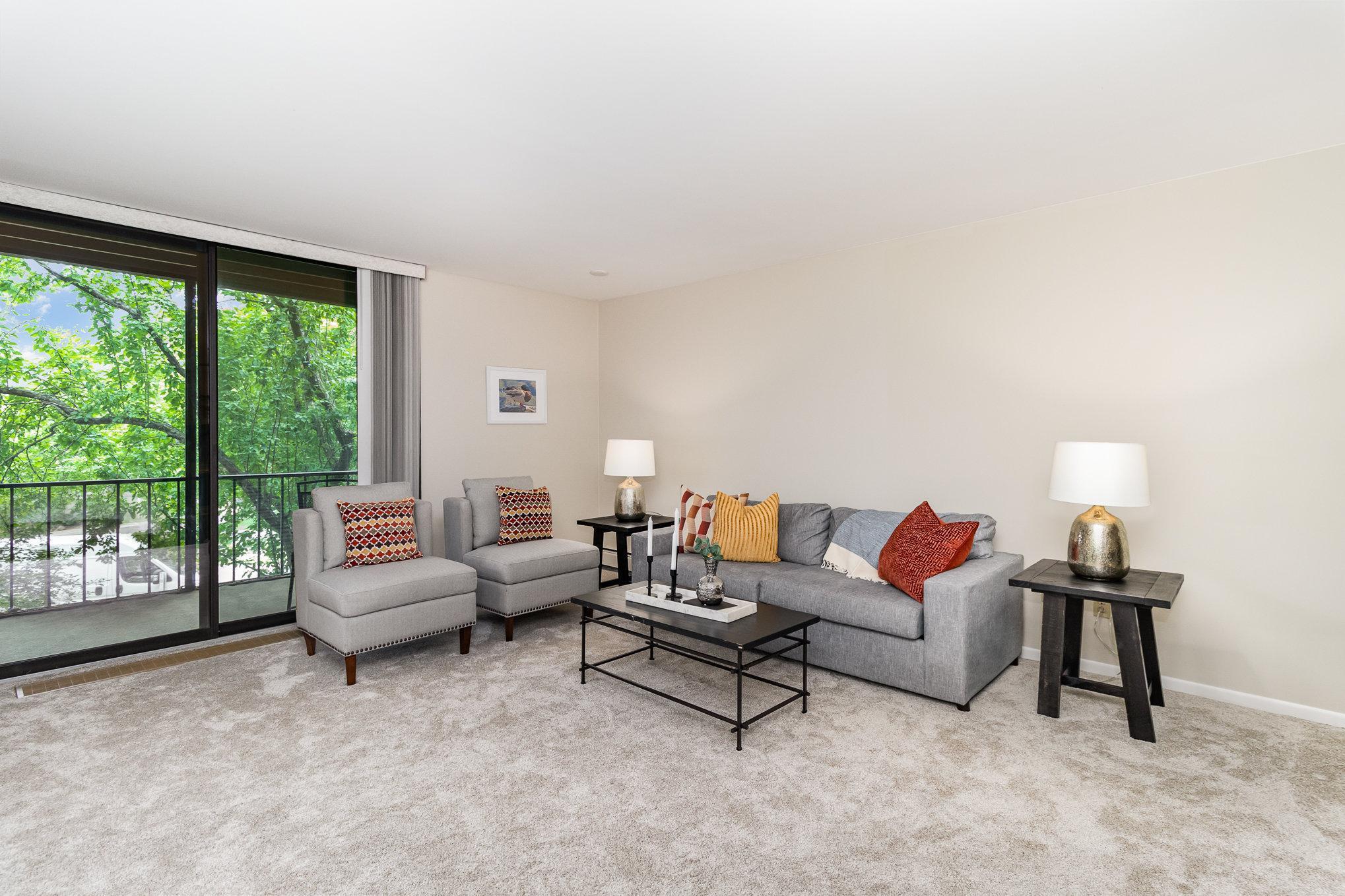 Homes for sale in Edina, MN | 6085 Lincoln Dr #220, Edina, MN 55436 | MLS# 6815232