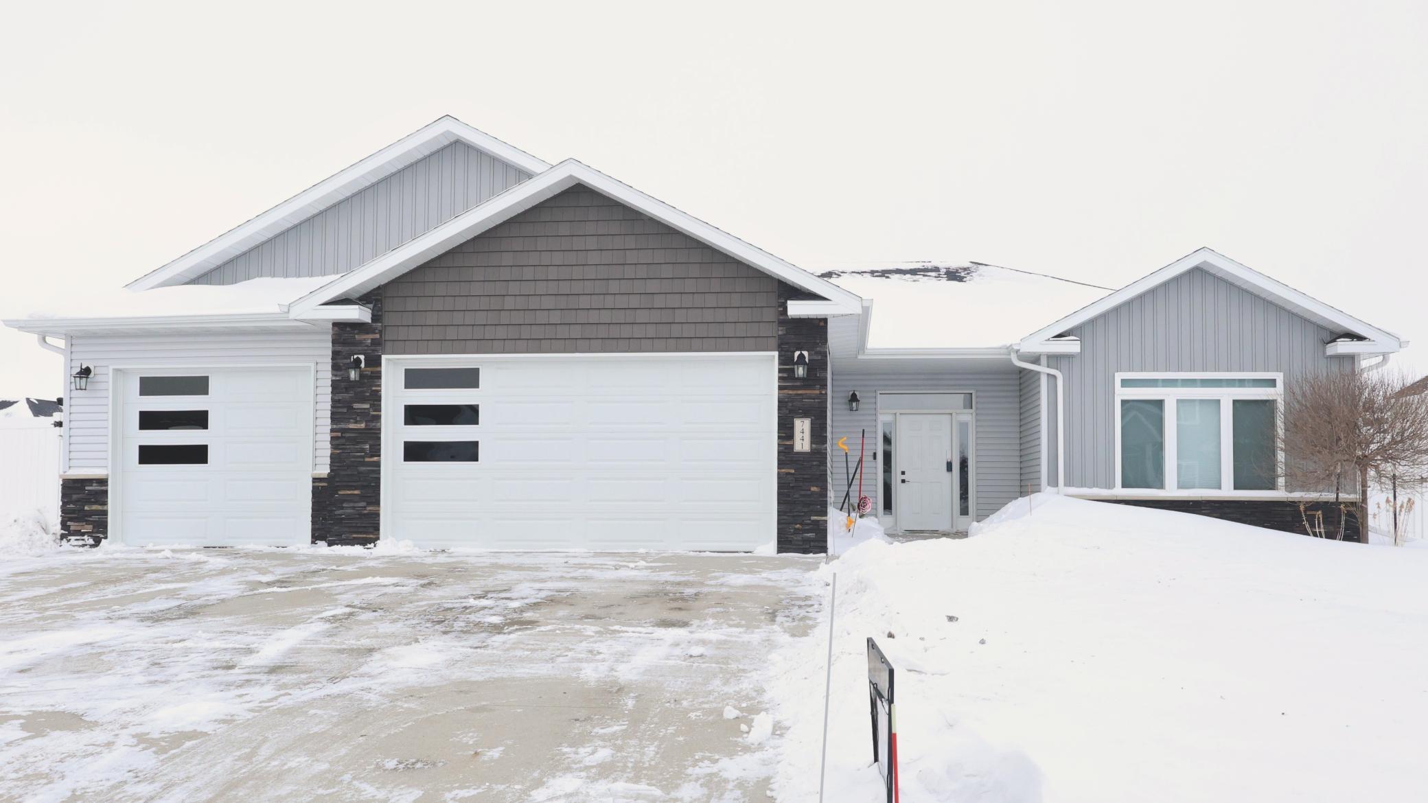 Homes for sale in Fargo, ND | 7441 15Th St S, Fargo, ND 58104 | MLS# 6815358