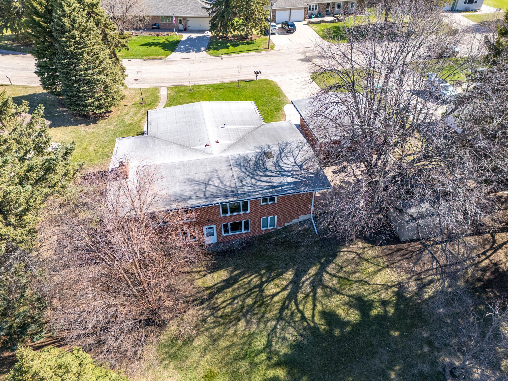 Homes for sale in Crookston, MN | 118 Golf Ter, Crookston, MN 56716 | MLS# 6815881