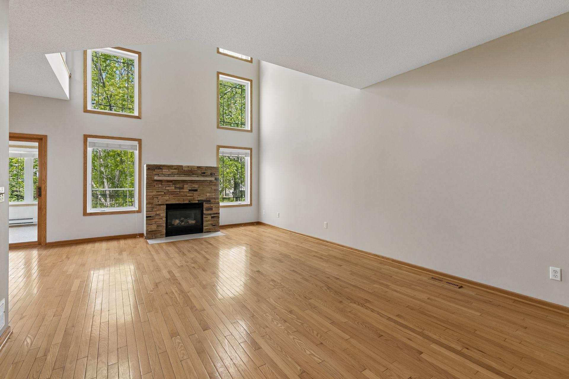 4th image of 6773 158Th St W, Saint Paul, MN 55124 | MLS# 6815977