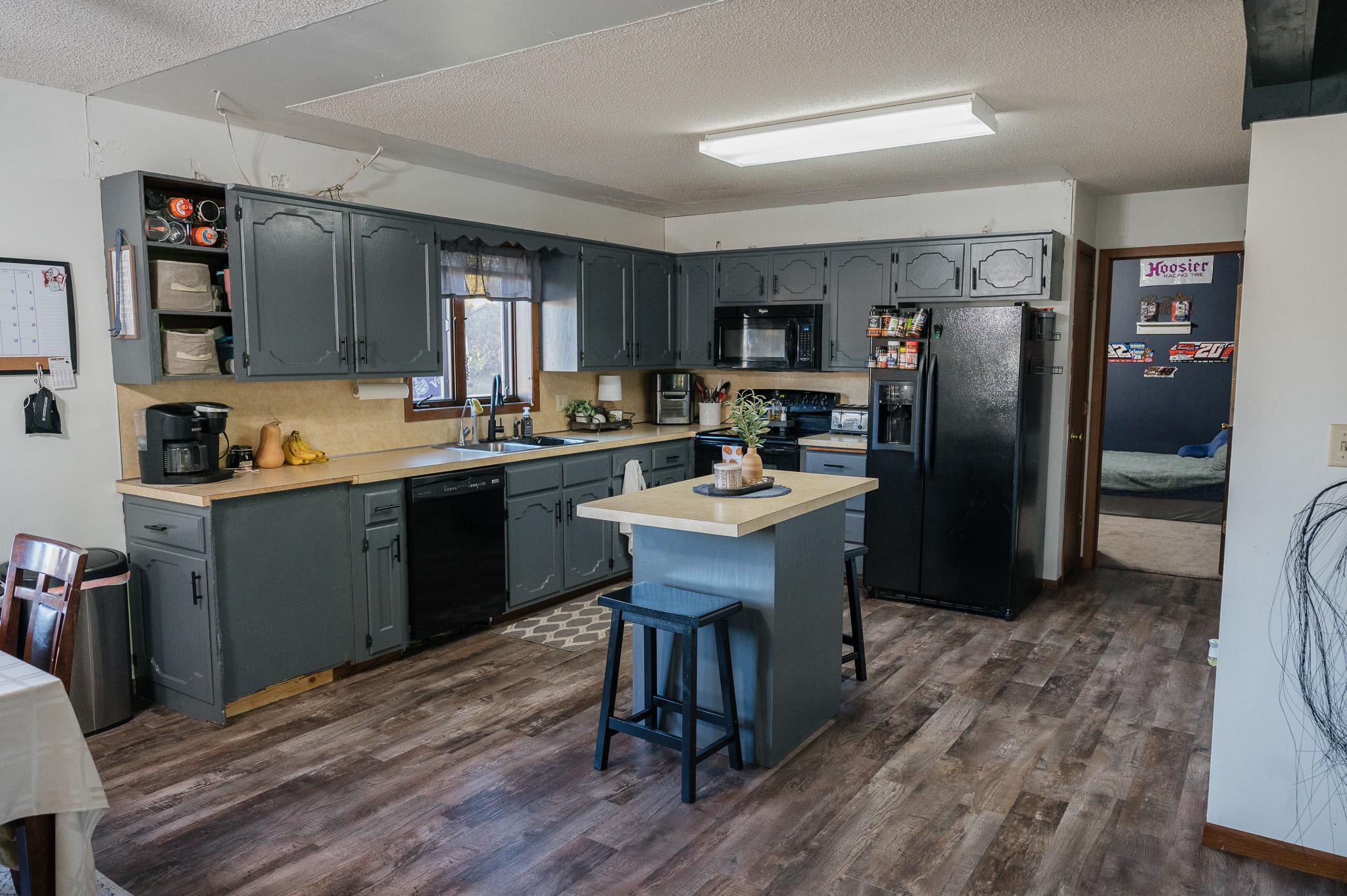 Homes for sale in Fairmont, MN | 220 E Christina St, Fairmont, MN 56031 | MLS# 6816004