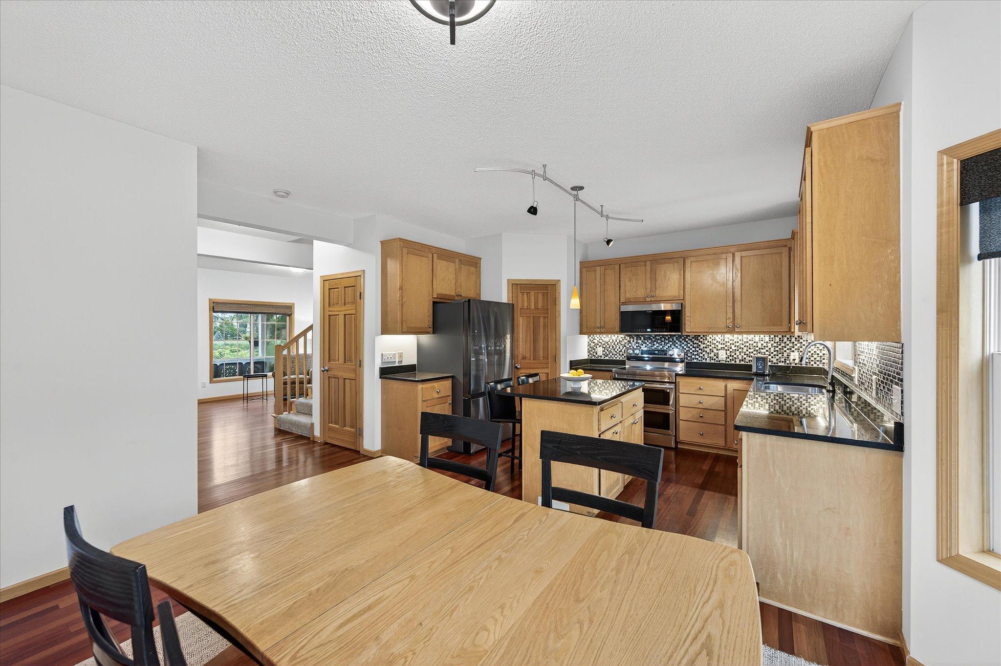 Homes for sale in Minnetrista, MN | 9333 Glacier Rd, Minnetrista, MN 55375 | MLS# 6816033