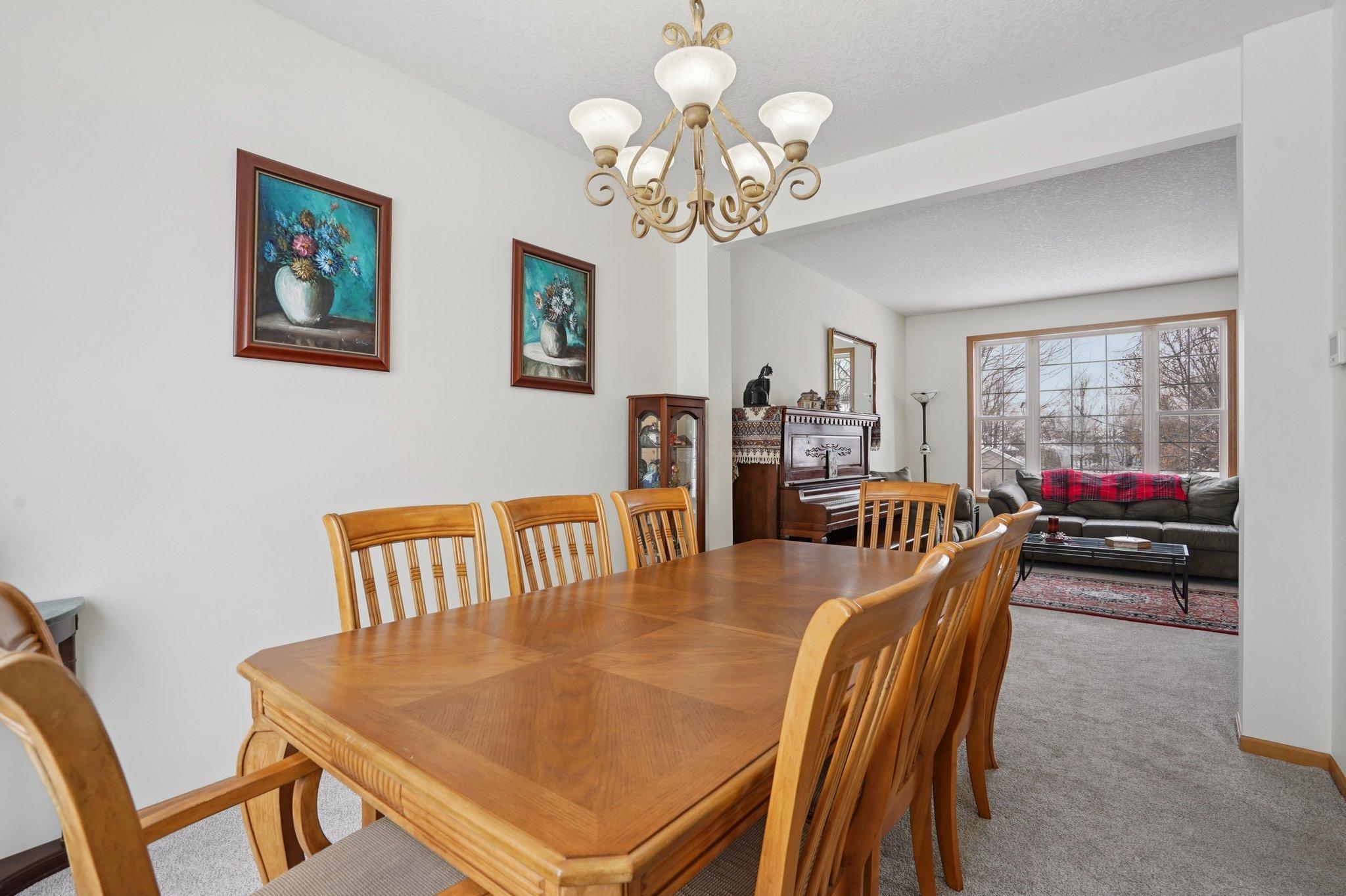 Homes for sale in Woodbury, MN | 3913 Oxford Dr, Woodbury, MN 55125 | MLS# 6816606