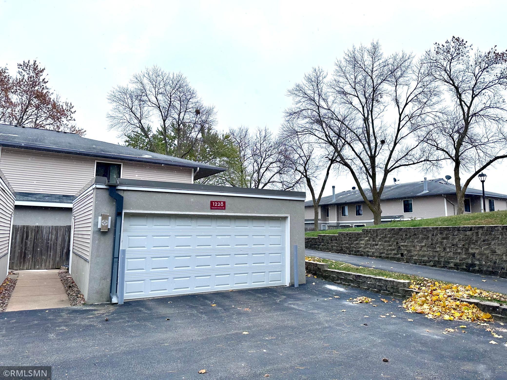 Homes for sale in Hopkins, MN | 1228 Wagon Wheel Rd, Hopkins, MN 55343 | MLS# 6816788