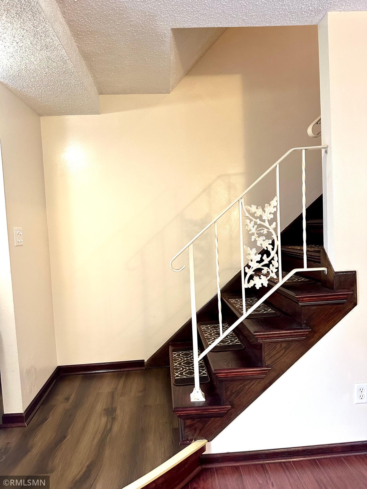 Homes for sale in Hopkins, MN | 1228 Wagon Wheel Rd, Hopkins, MN 55343 | MLS# 6816788