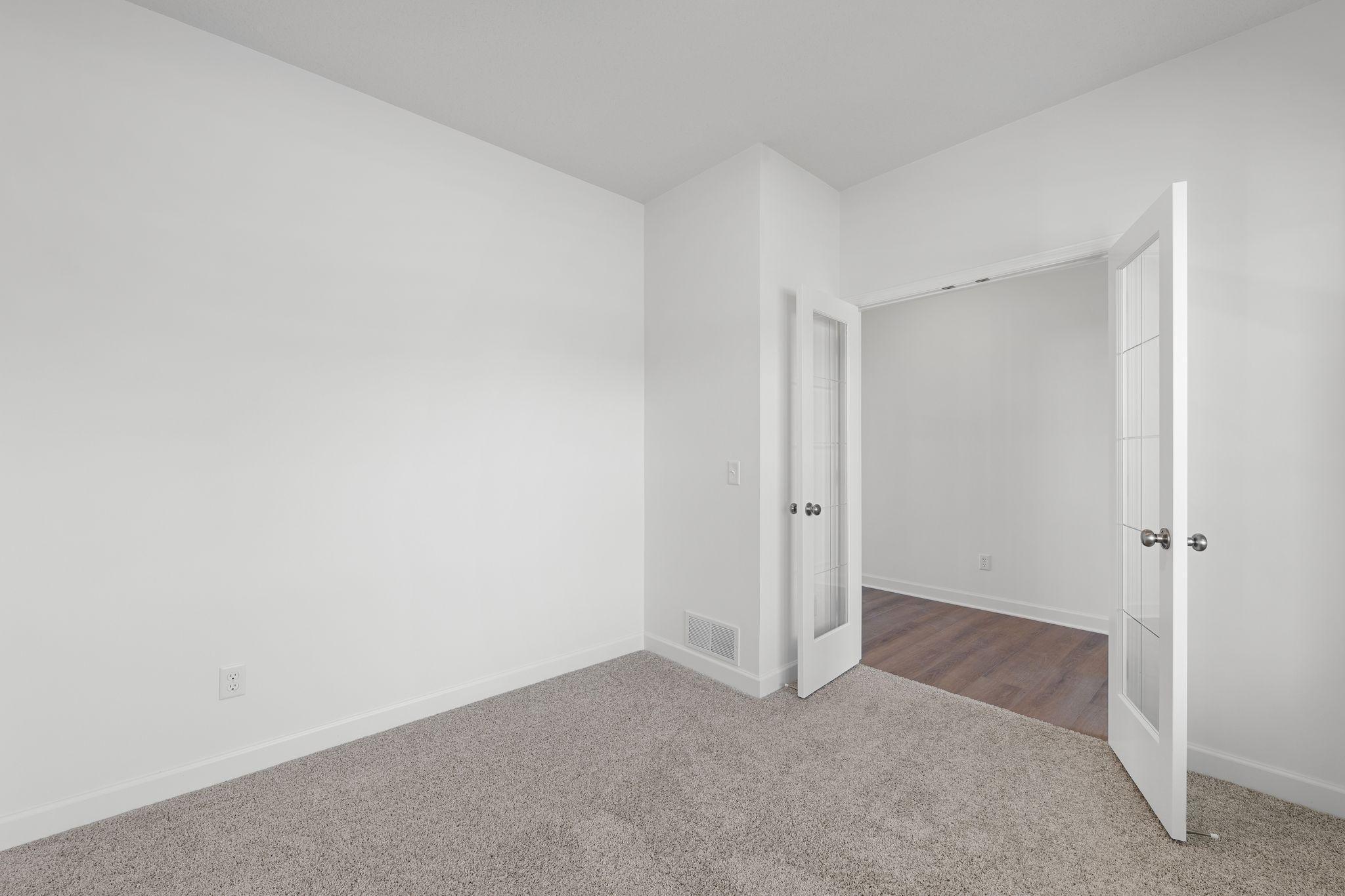 Homes for sale in Oakdale, MN | 7541 Lower 42Nd St N, Oakdale, MN 55128 | MLS# 6817334