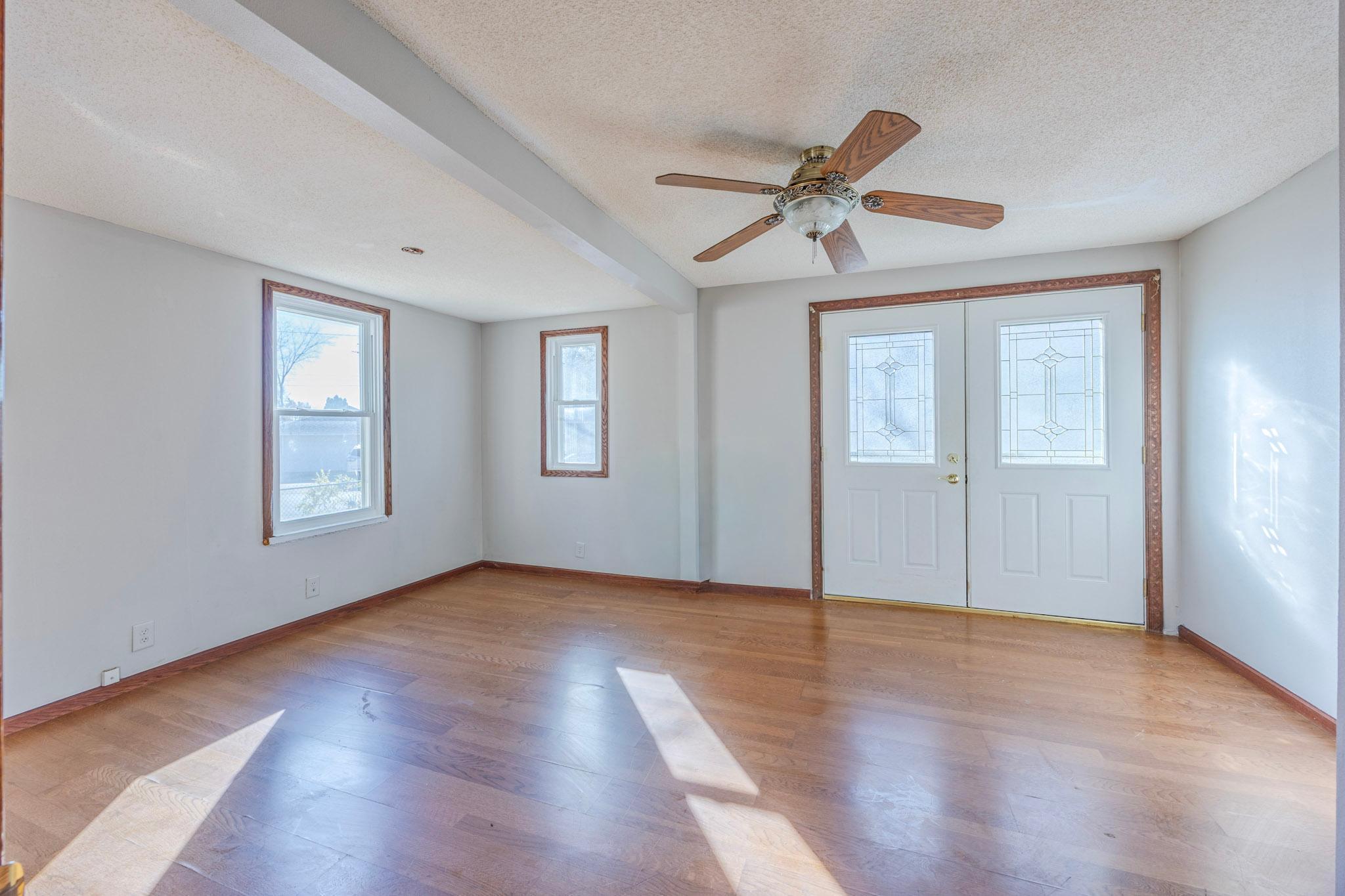 Homes for sale in Columbia Heights, MN | 3905 Reservoir Blvd, Columbia Heights, MN 55421 | MLS# 6817936