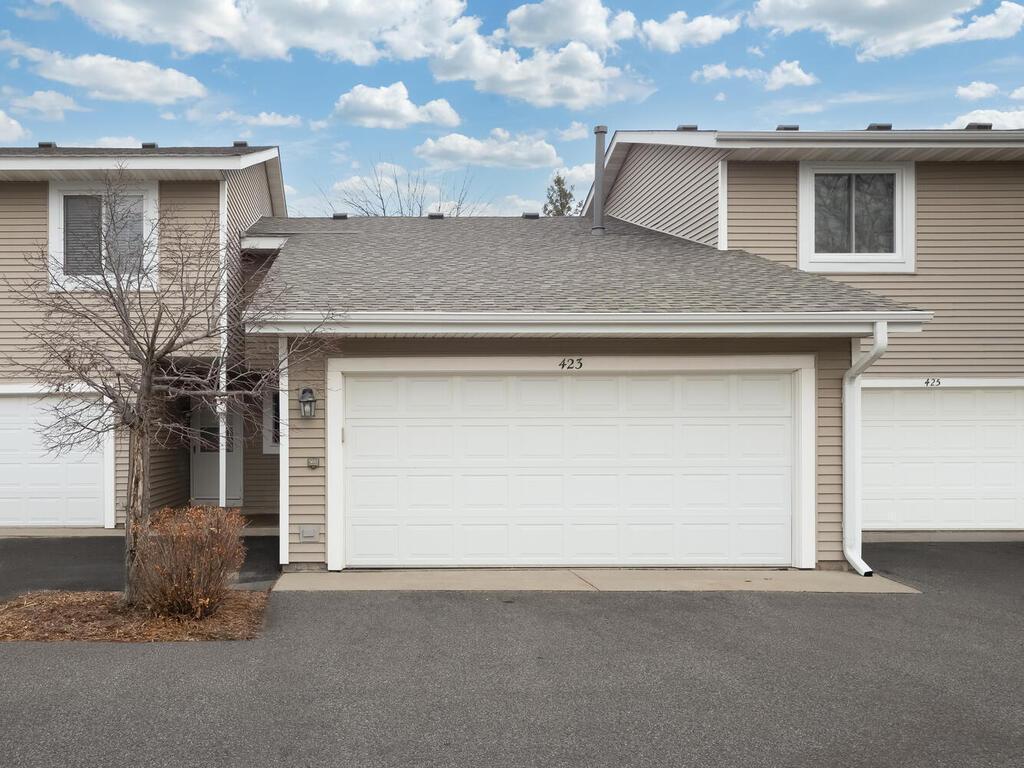 Homes for sale in Farmington, MN | 423 Whispering River Ln, Farmington, MN 55024 | MLS# 6818649