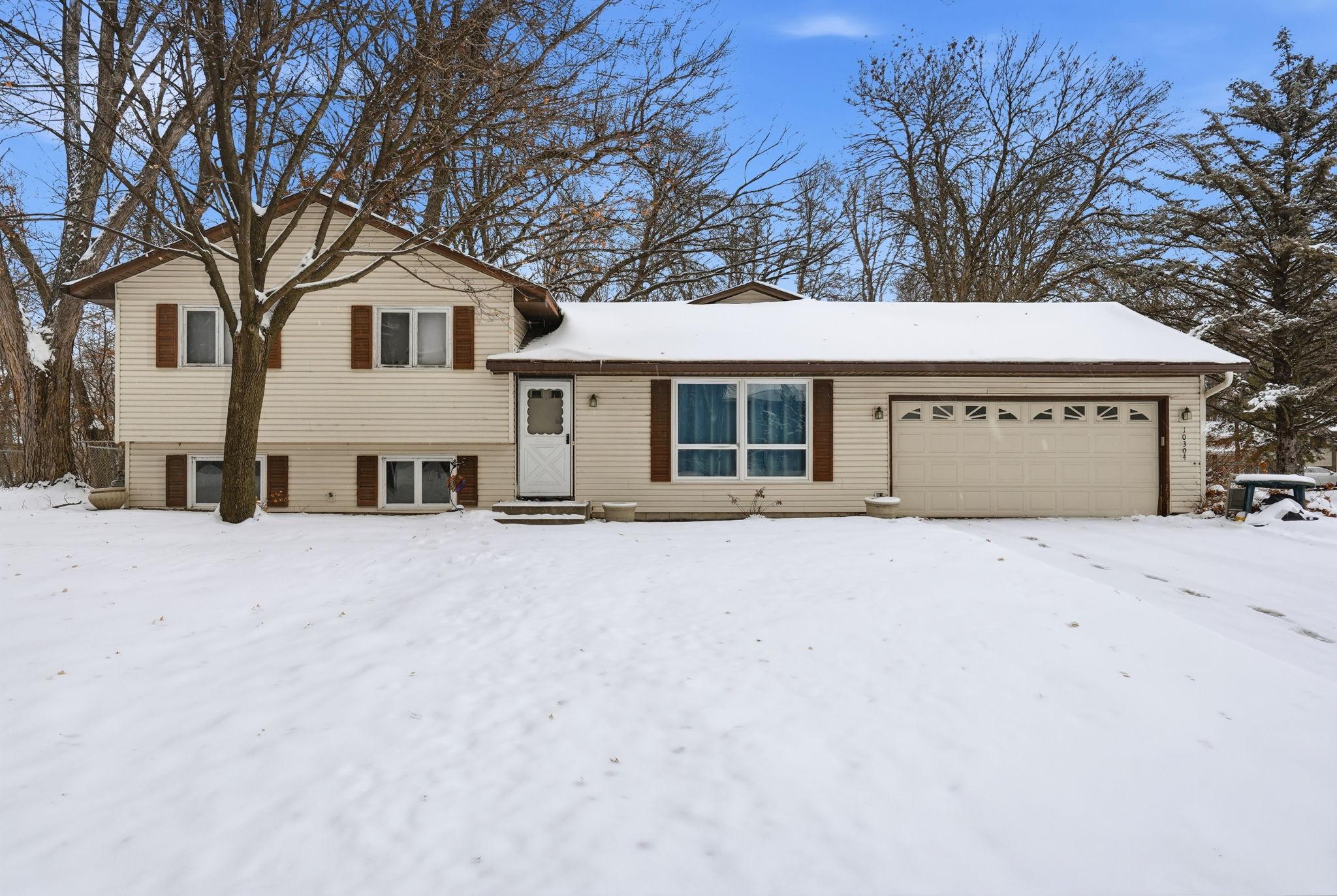 Homes for sale in Maple Grove, MN | 10304 107th Pl N, Maple Grove, MN 55369 | MLS# 6818873