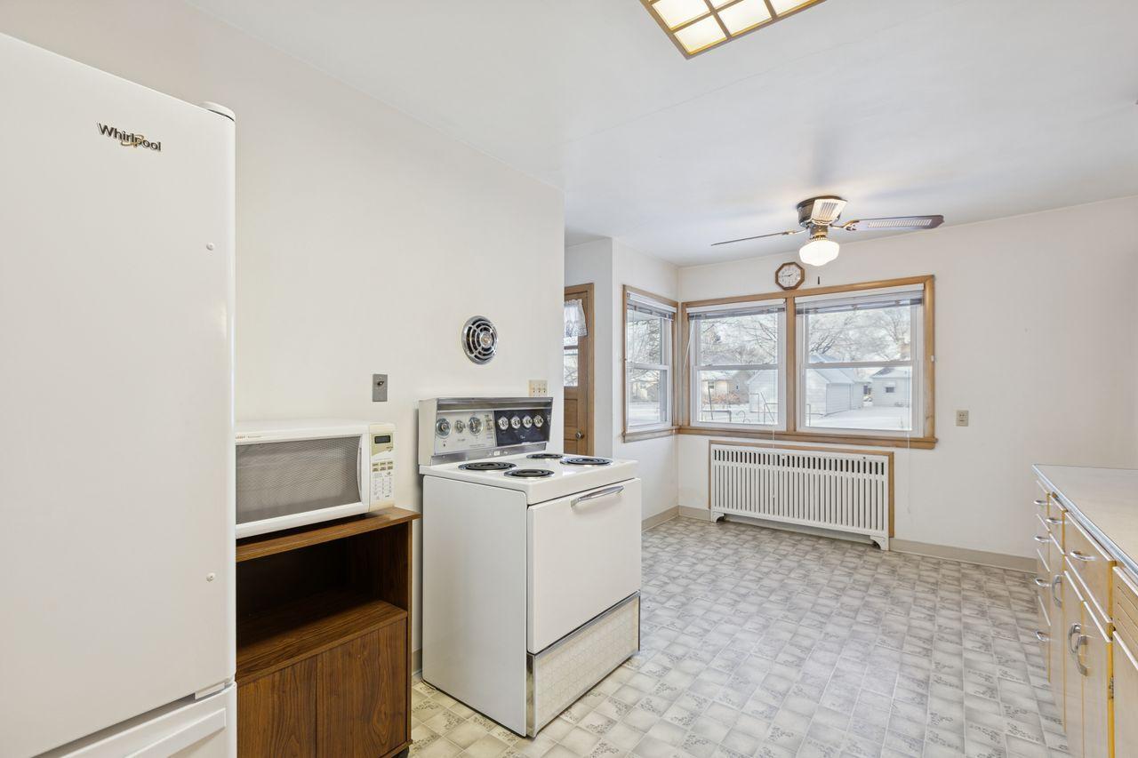 Homes for sale in Hector, MN | 530 3Rd St E, Hector, MN 55342 | MLS# 6819012