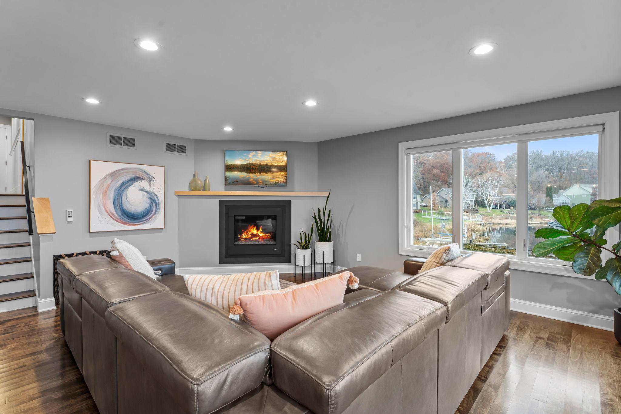 Homes for sale in Shoreview, MN | 4324 Lake Point Ct, Shoreview, MN 55126 | MLS# 6819107