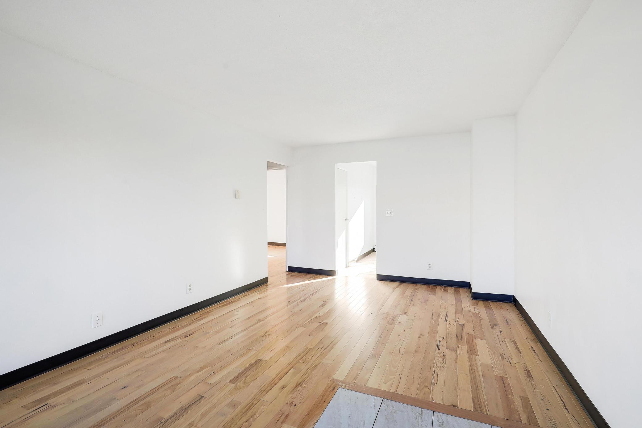 Homes for sale in Maplewood, MN | 2072 Mississippi St, Maplewood, MN 55117 | MLS# 6820285