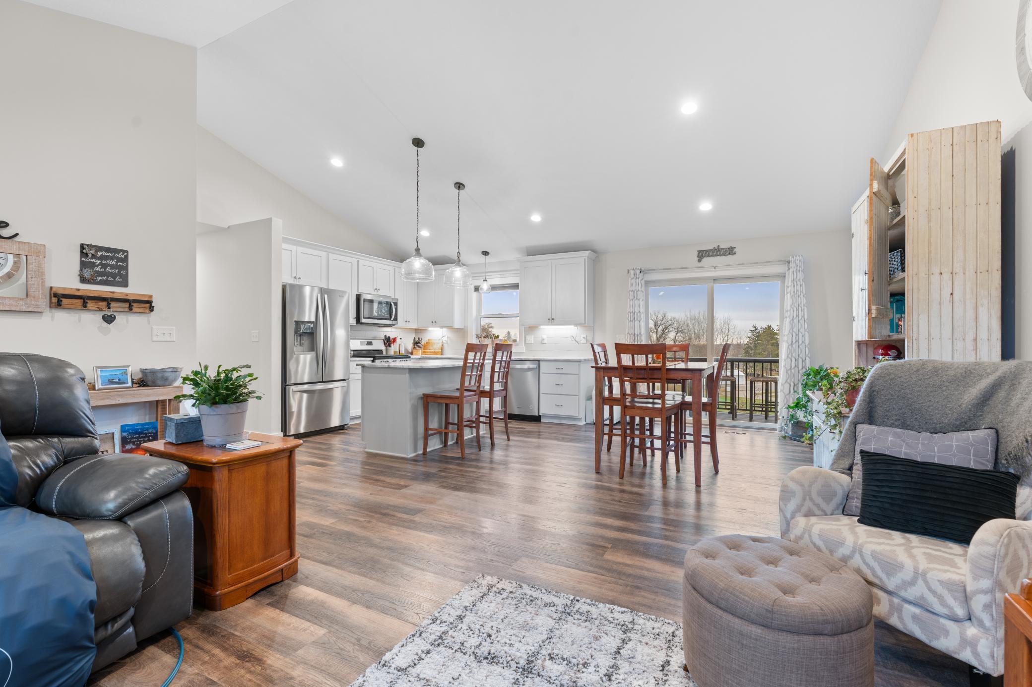 Homes for sale in Zumbrota, MN | 963 Golfview Ave, Zumbrota, MN 55992 | MLS# 6820581