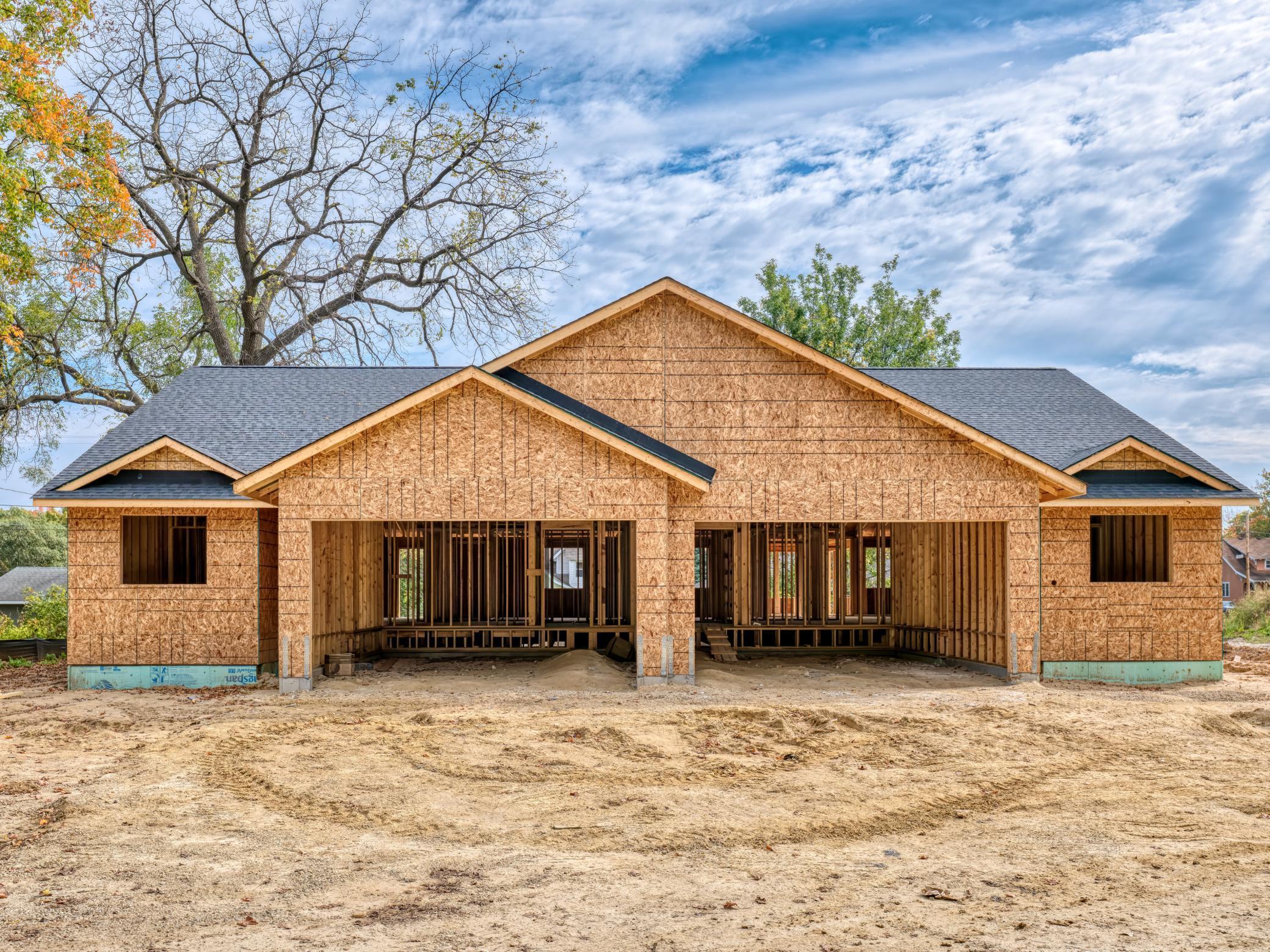 Homes for sale in Ellsworth, WI | 230 S Chestnut St, Ellsworth, WI 54011 | MLS# 6820827