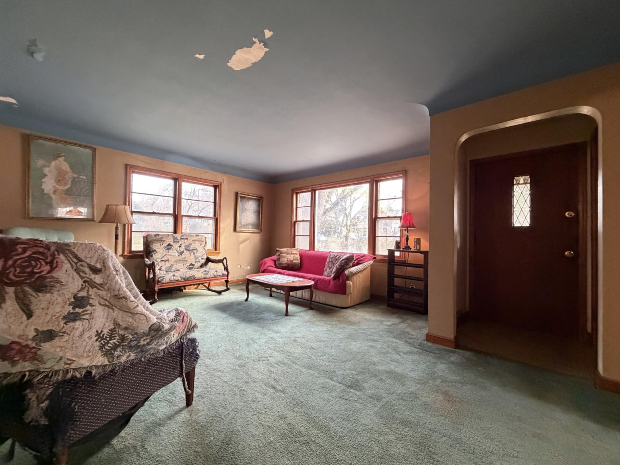 Homes for sale in Saint Paul, MN | 1245 Dale St N, Saint Paul, MN 55117 | MLS# 6821029