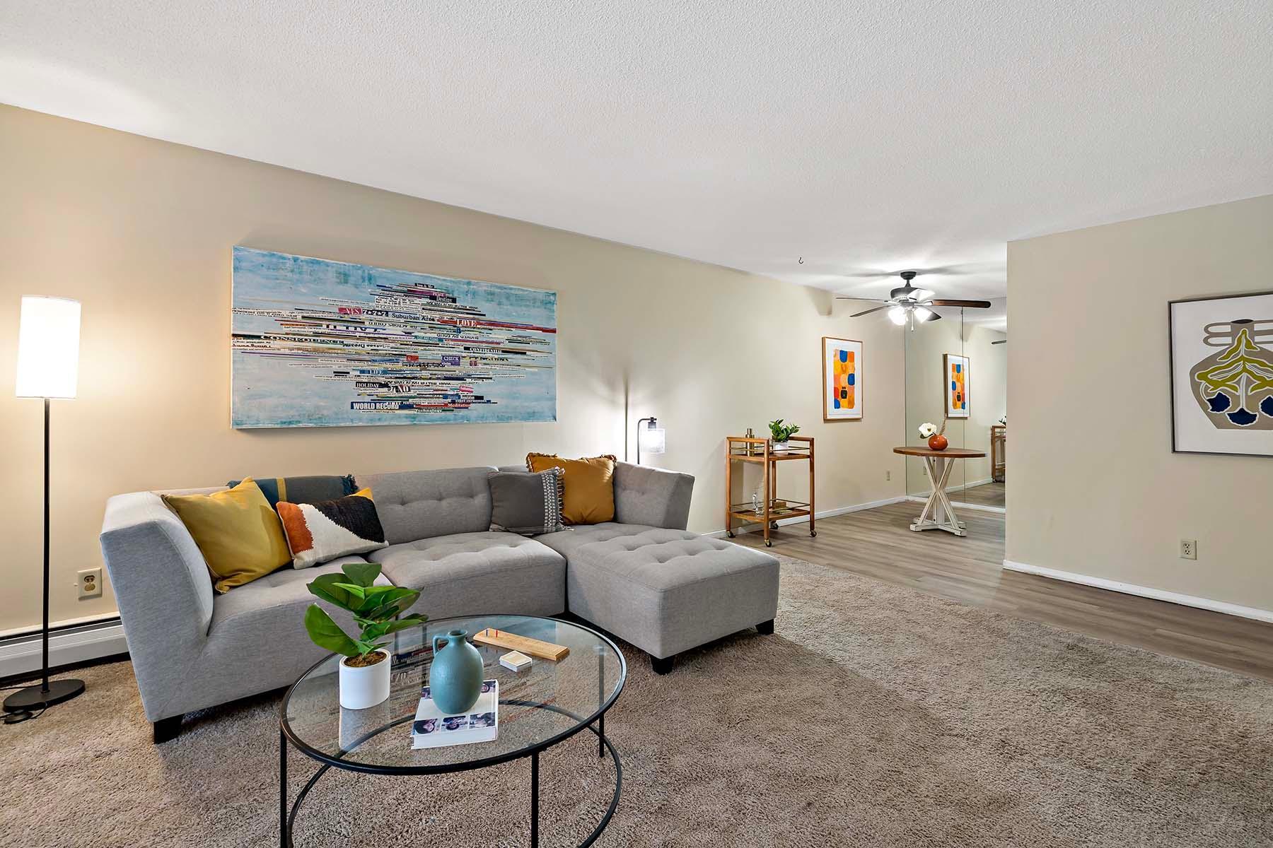 2nd image of 2800 Hamline Ave N #112, Saint Paul, MN 55113 | MLS# 6821295