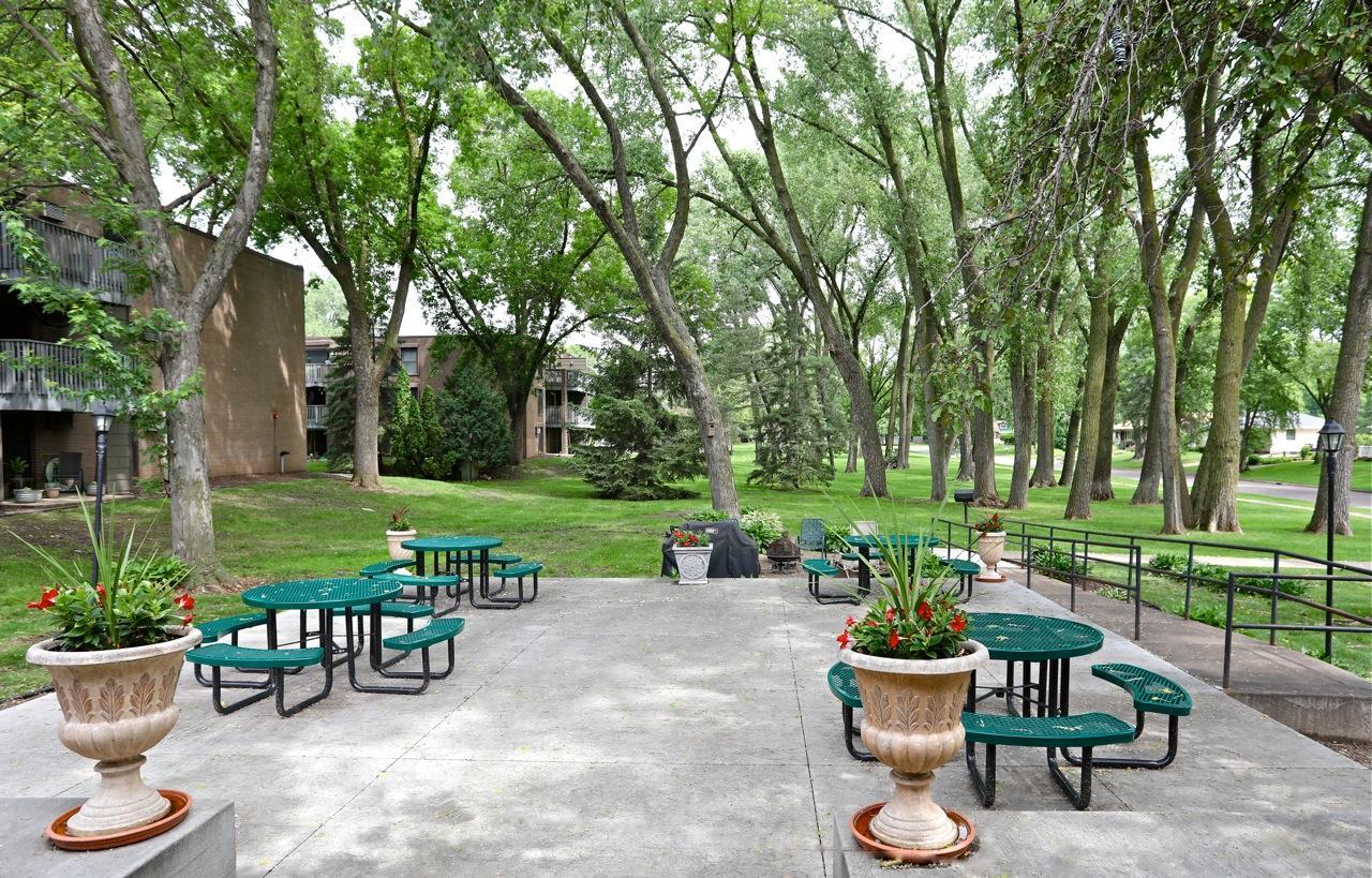 2nd image of 2800 Hamline Ave N, Saint Paul, MN 55113