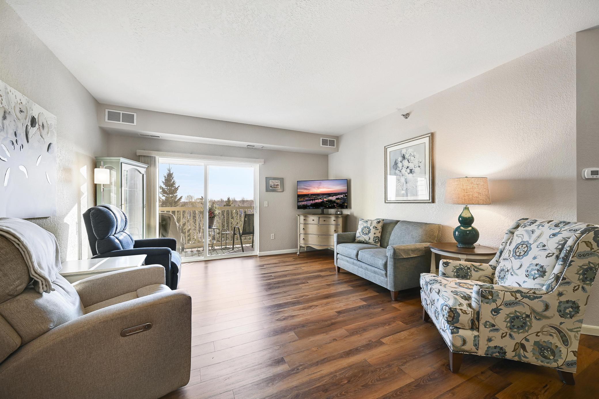 Homes for sale in Chanhassen, MN | 1331 Lake Dr W #A213, Chanhassen, MN 55317 | MLS# 6822349