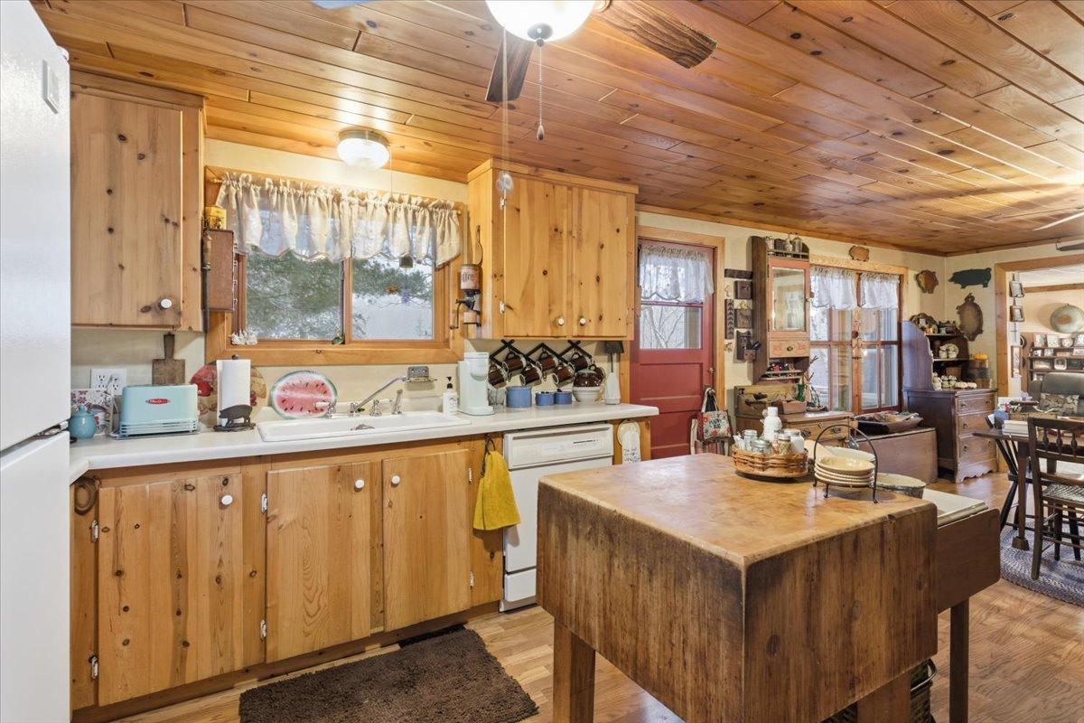 Homes for sale in Hackensack, MN | 2170 County Road 5 Nw, Hackensack, MN 56452 | MLS# 6822429