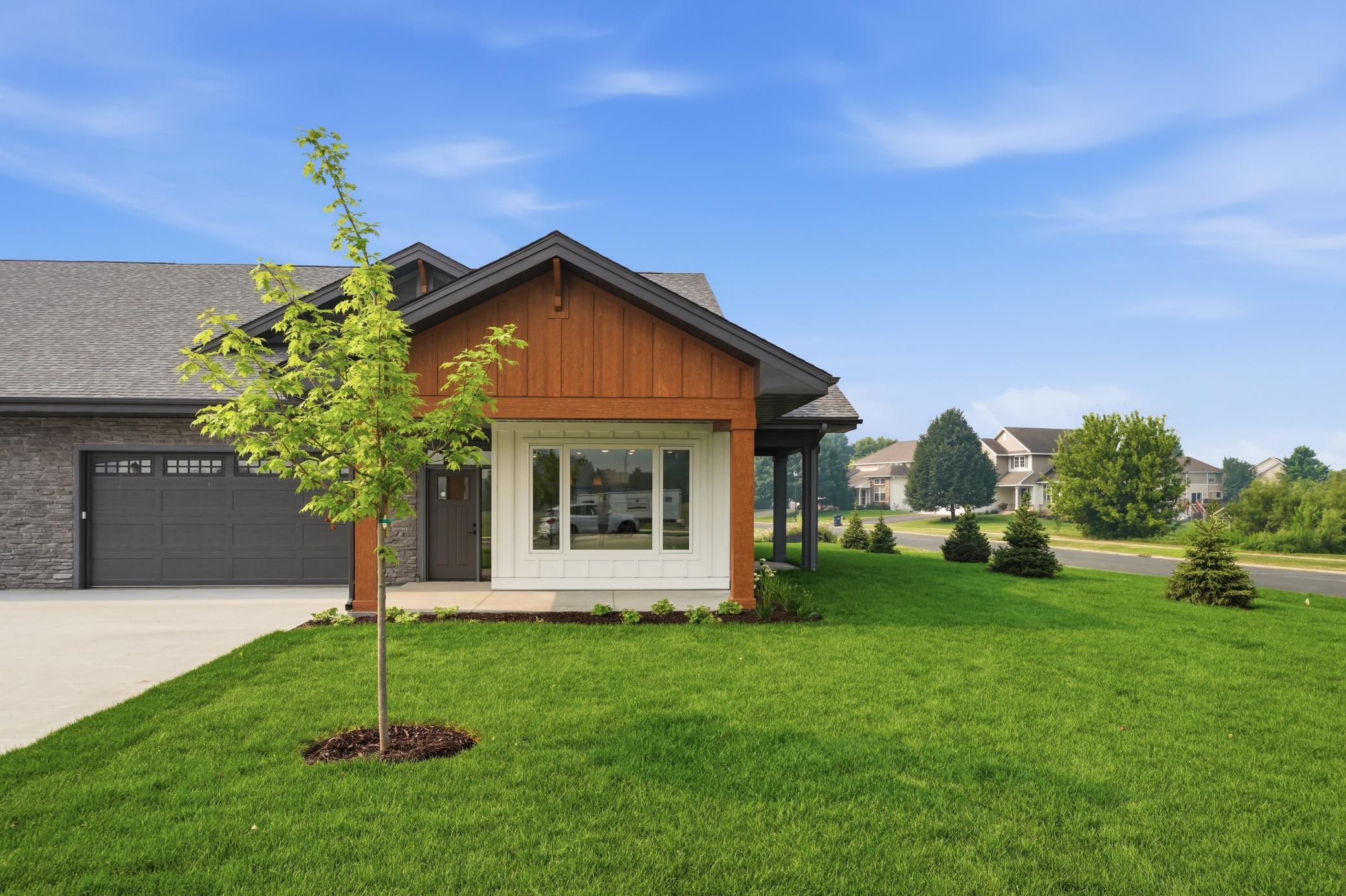2nd image of 16303 Esprit Ct, Lakeville, MN 55044 | MLS# 6822930